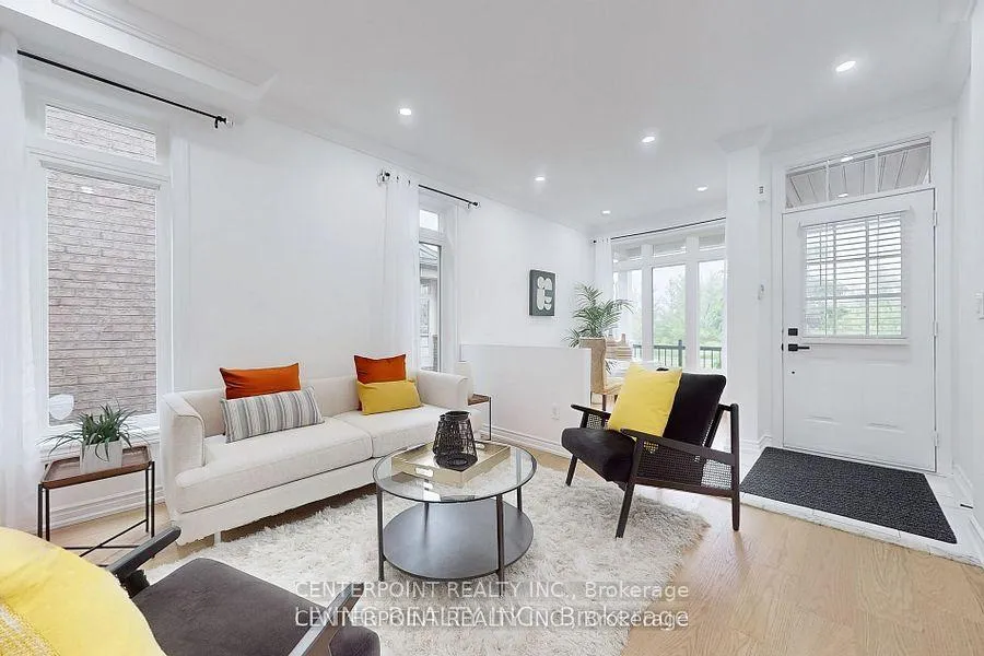 Photo 2 of 416 The Bridle Walk, Markham, Berczy — HOMEH