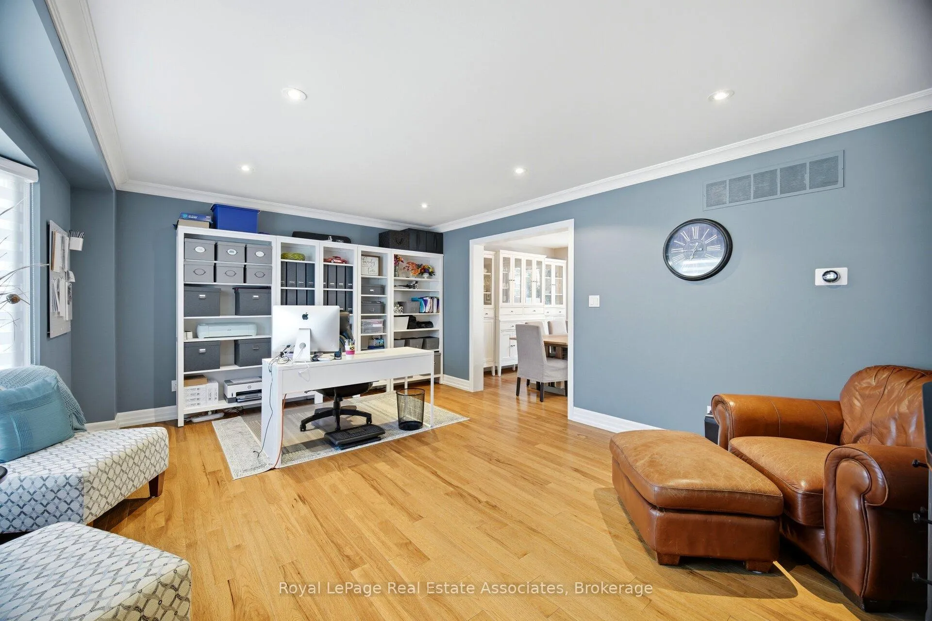 Photo 7 of 45 Cleaveholm Drive, Halton Hills, Georgetown — HOMEH