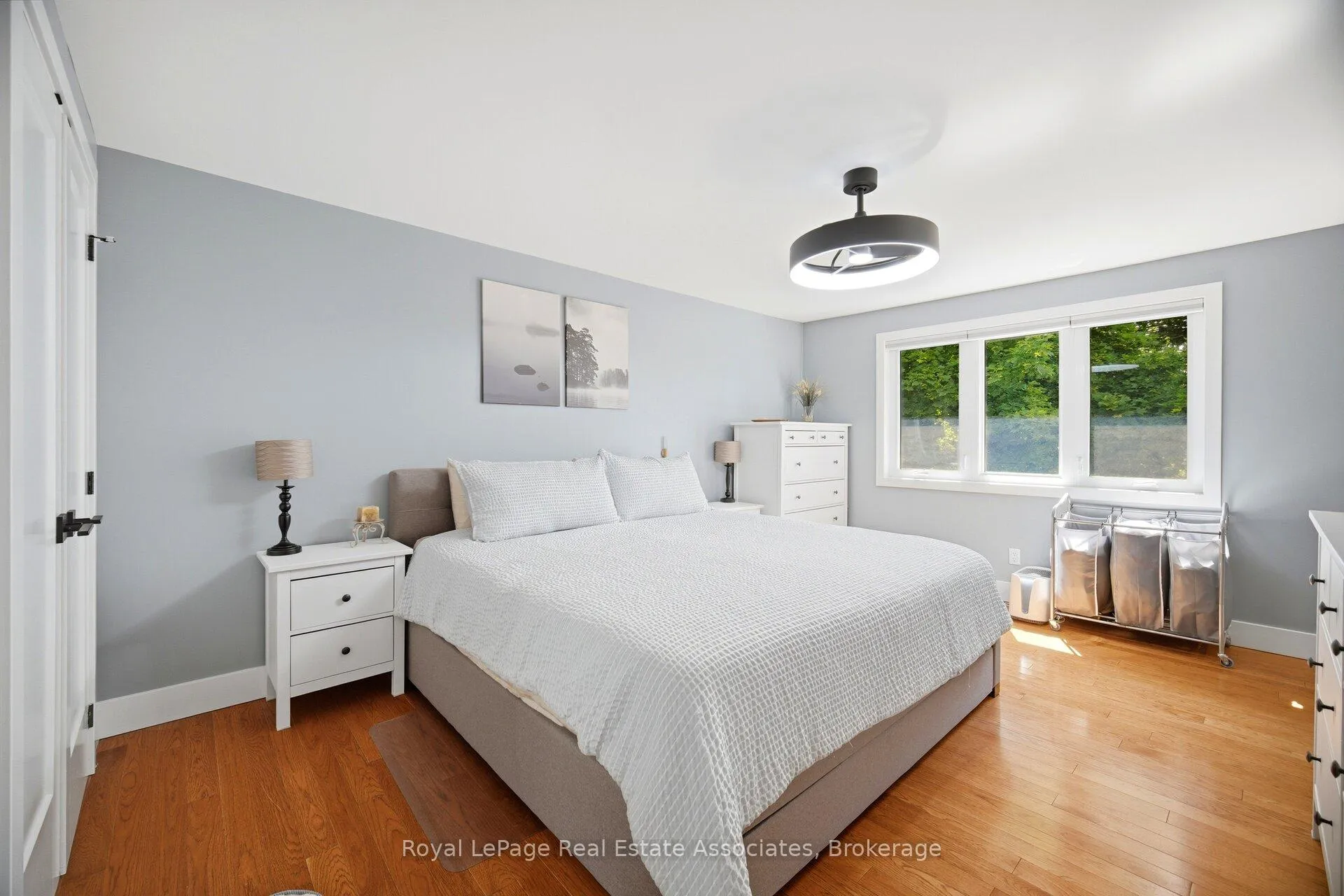 Photo 19 of 45 Cleaveholm Drive, Halton Hills, Georgetown — HOMEH