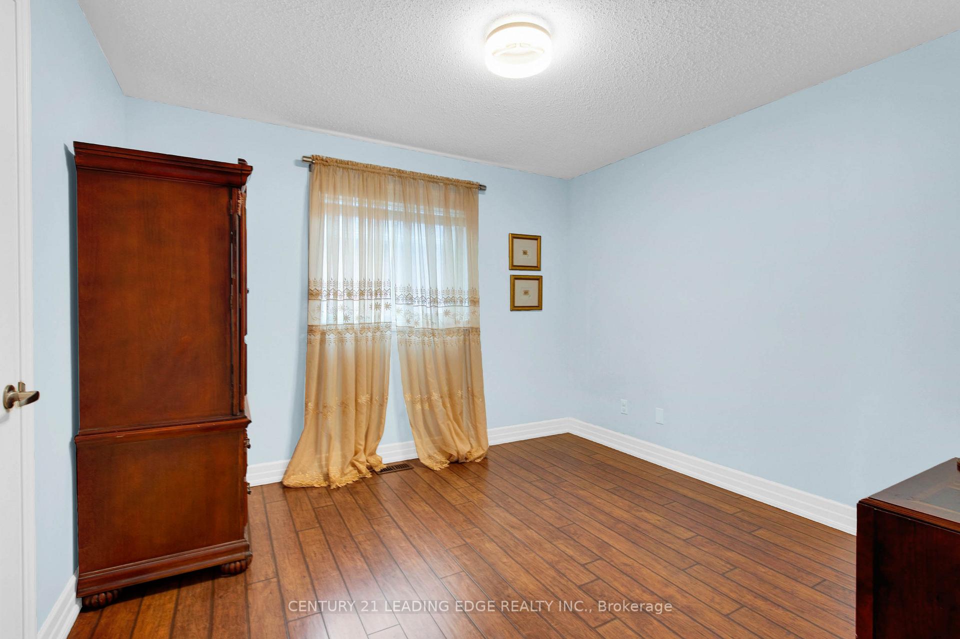 Photo 22 of 83 Thornlodge Drive, Georgina, Keswick South — HOMEH