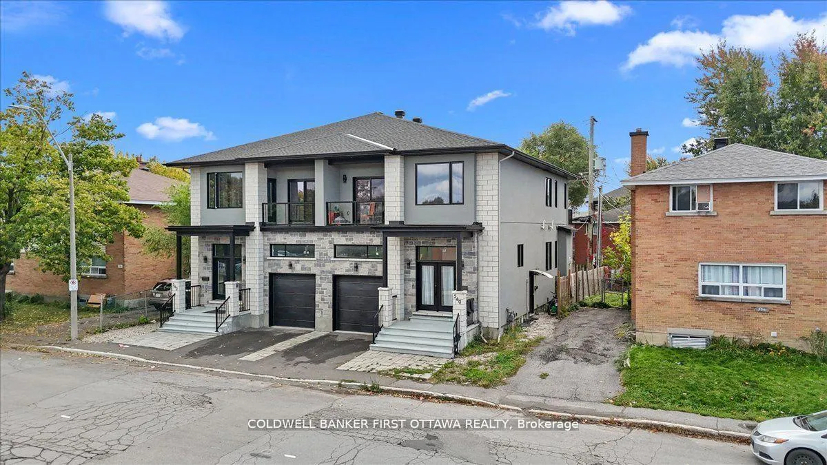 Photo 4 of 560 Queen Mary Street, Ottawa, Overbrook/Castle Heights — HOMEH