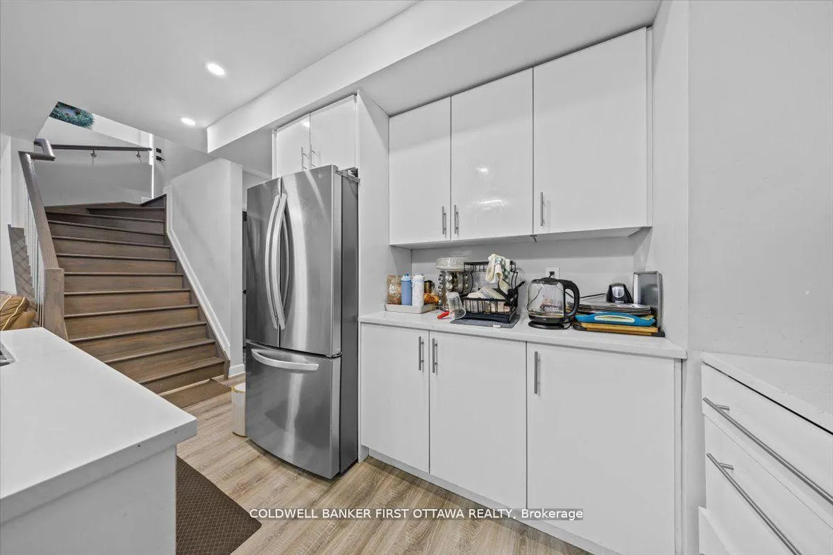 Photo 35 of 560 Queen Mary Street, Ottawa, Overbrook/Castle Heights — HOMEH