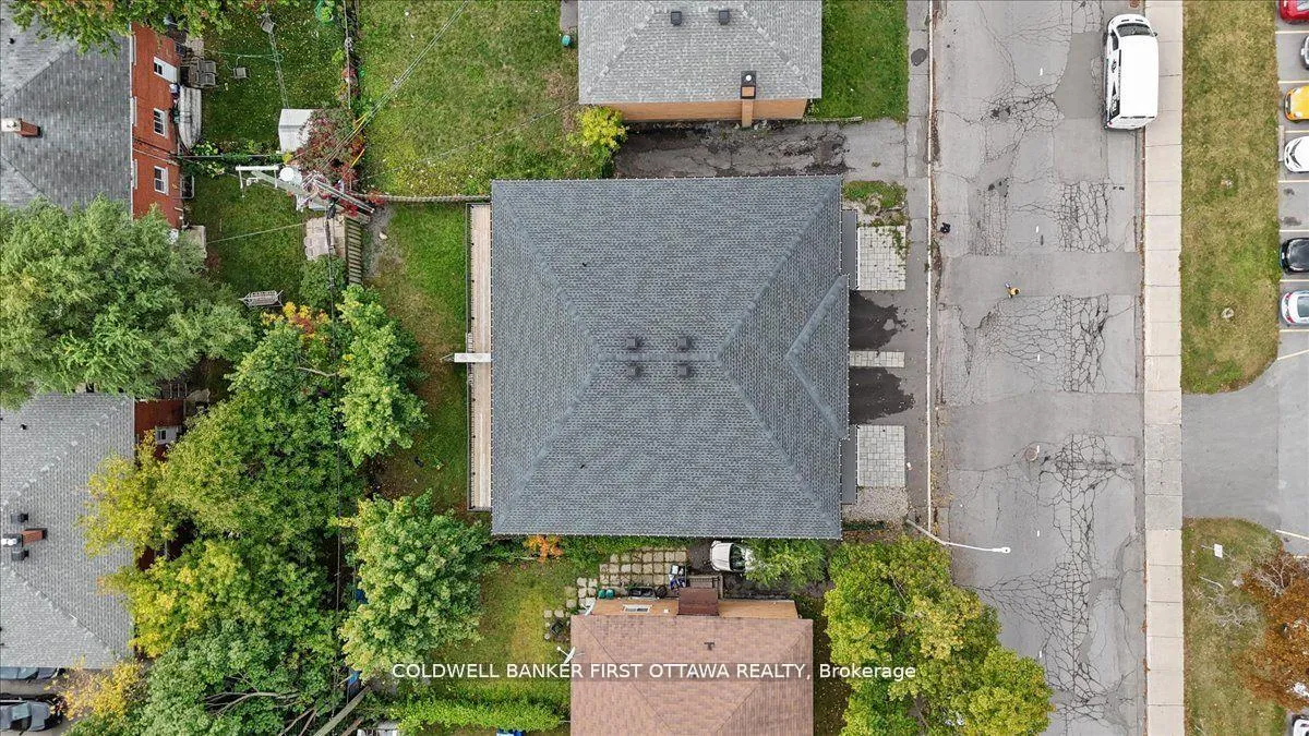 Photo 41 of 560 Queen Mary Street, Ottawa, Overbrook/Castle Heights — HOMEH