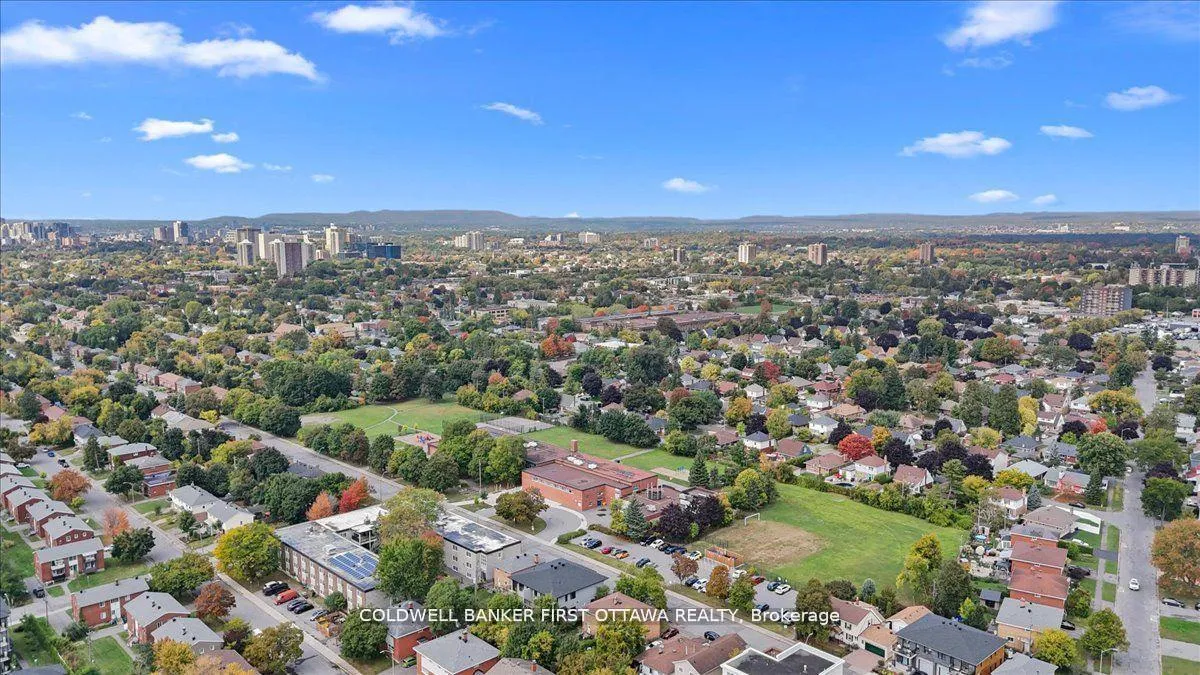 Photo 47 of 560 Queen Mary Street, Ottawa, Overbrook/Castle Heights — HOMEH