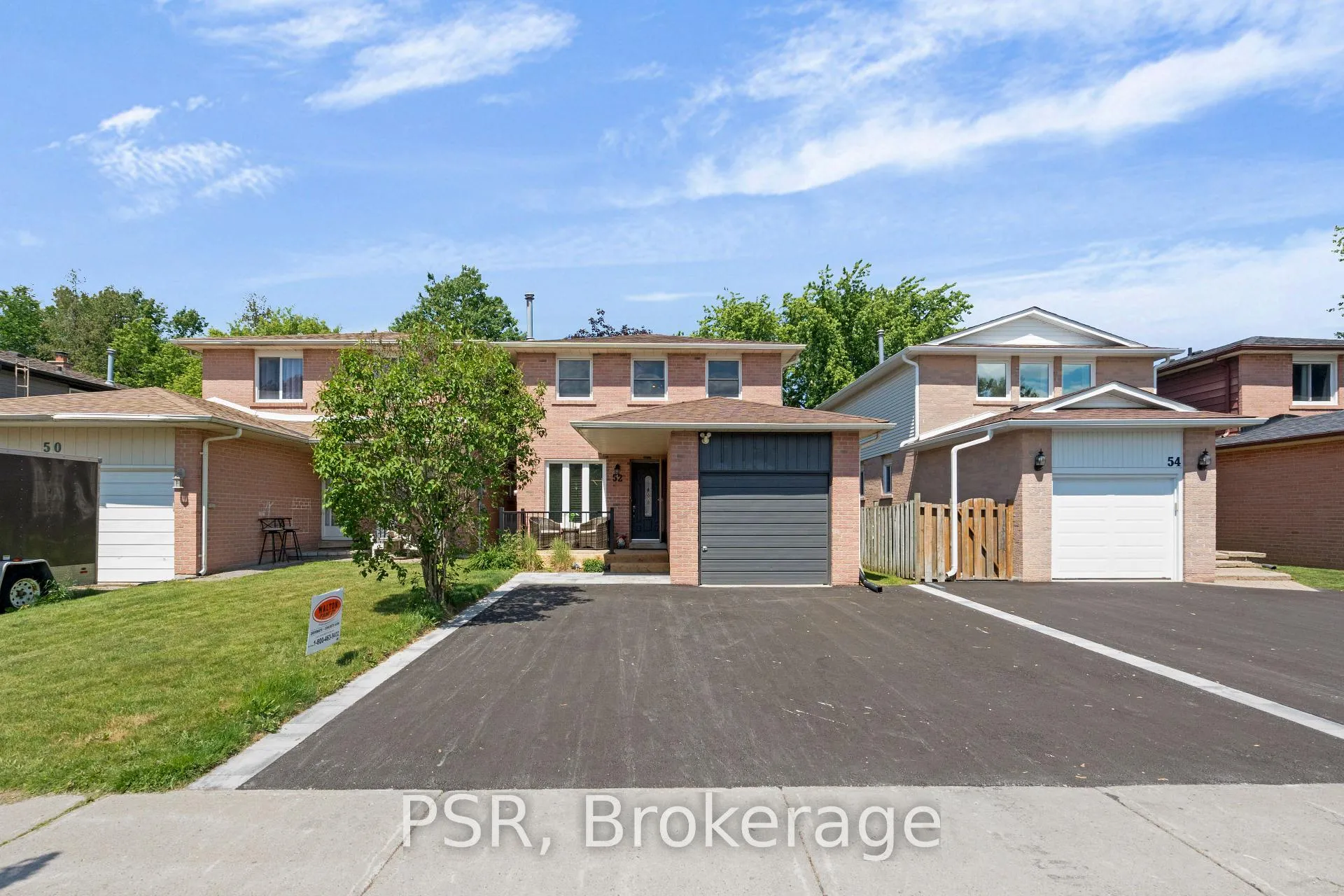 Photo 2 of 52 Daniele Avenue N, New Tecumseth, Beeton — HOMEH