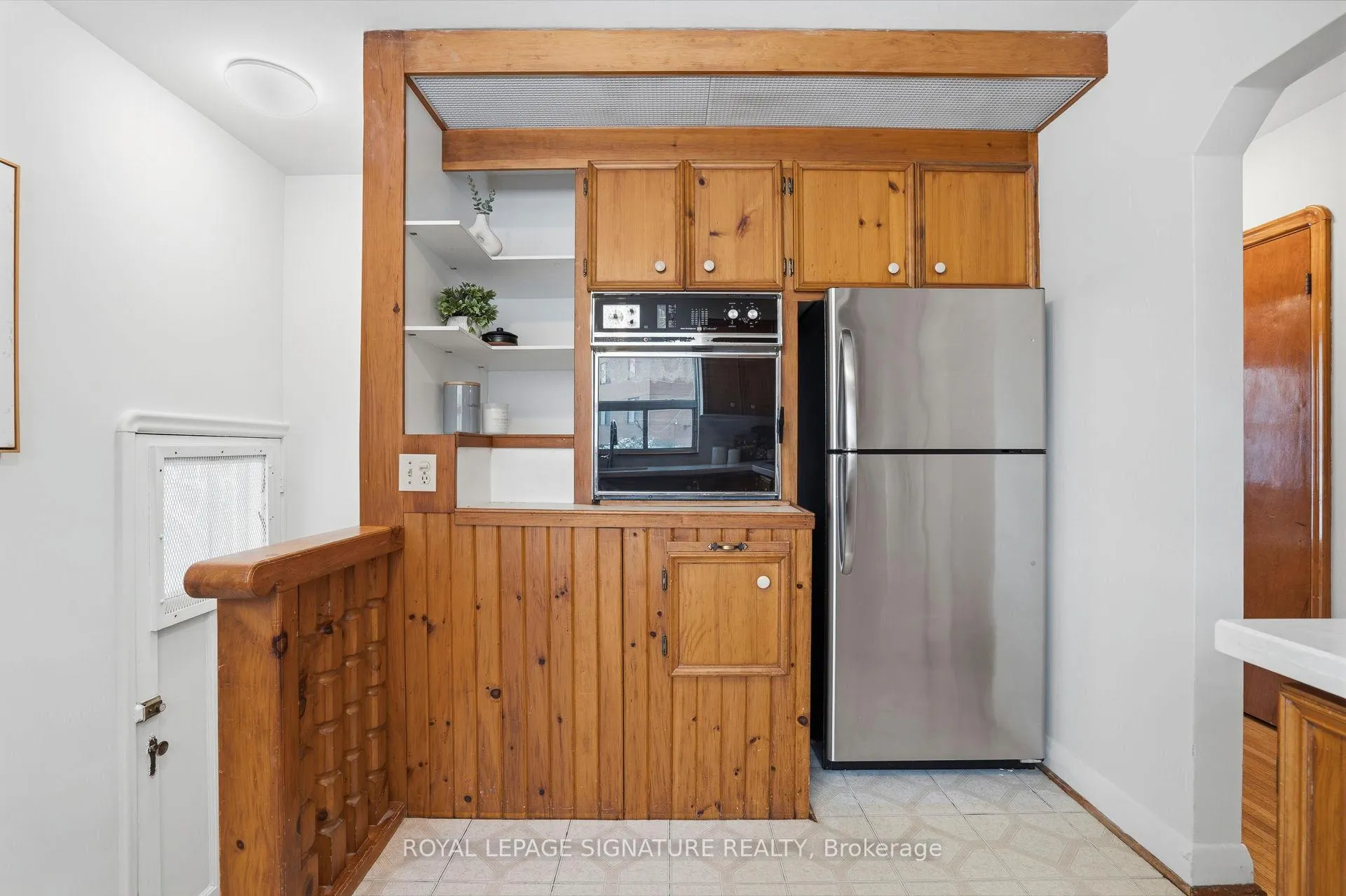 Photo 19 of 11 Innisdale Drive, Scarborough, Wexford-Maryvale — HOMEH
