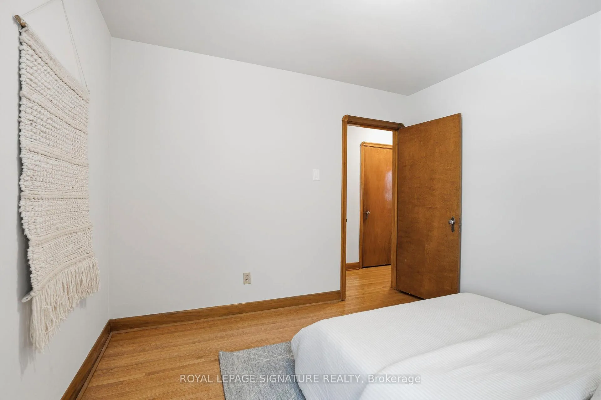 Photo 24 of 11 Innisdale Drive, Scarborough, Wexford-Maryvale — HOMEH