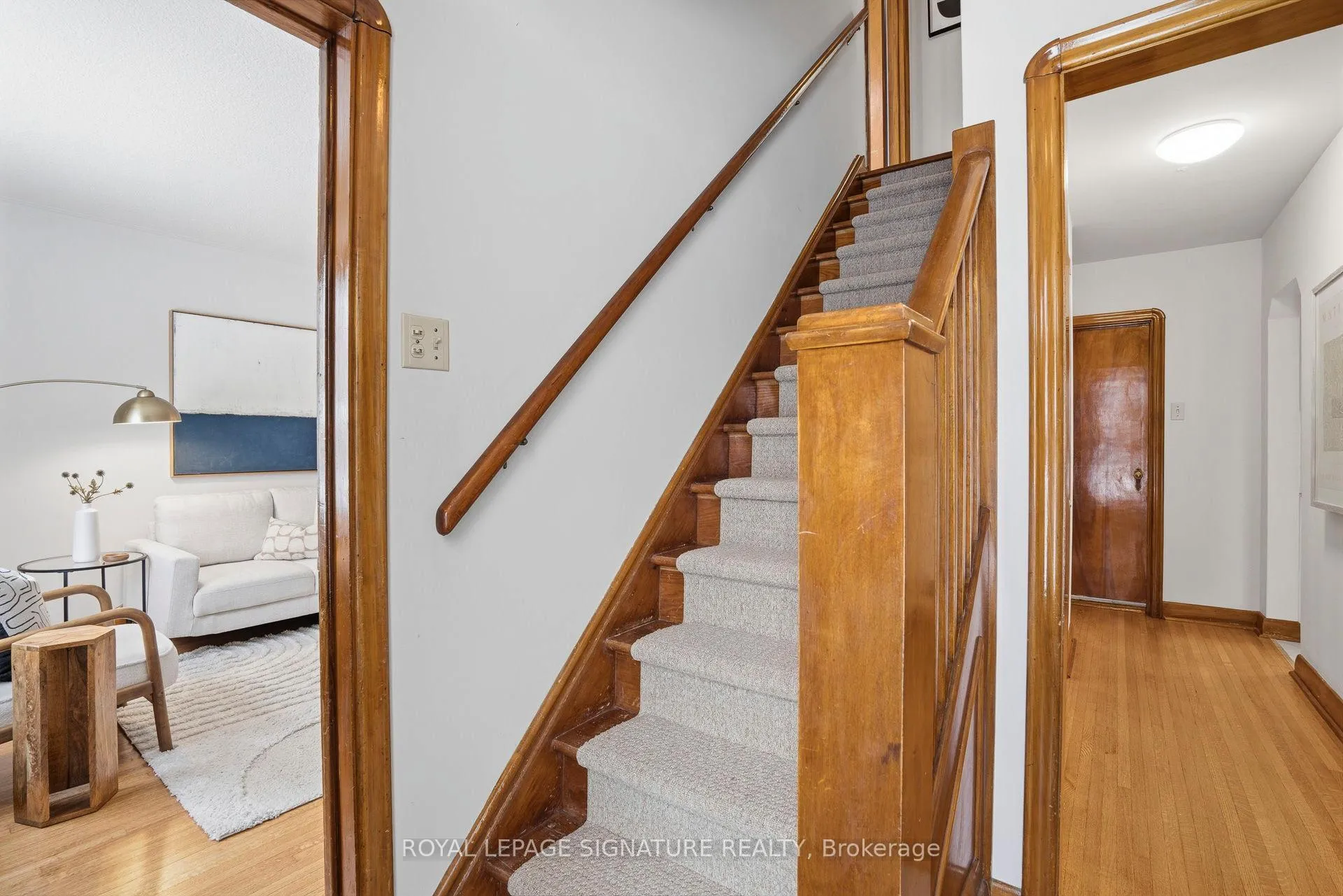 Photo 25 of 11 Innisdale Drive, Scarborough, Wexford-Maryvale — HOMEH