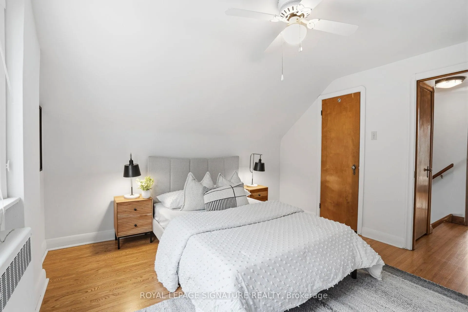Photo 34 of 11 Innisdale Drive, Scarborough, Wexford-Maryvale — HOMEH
