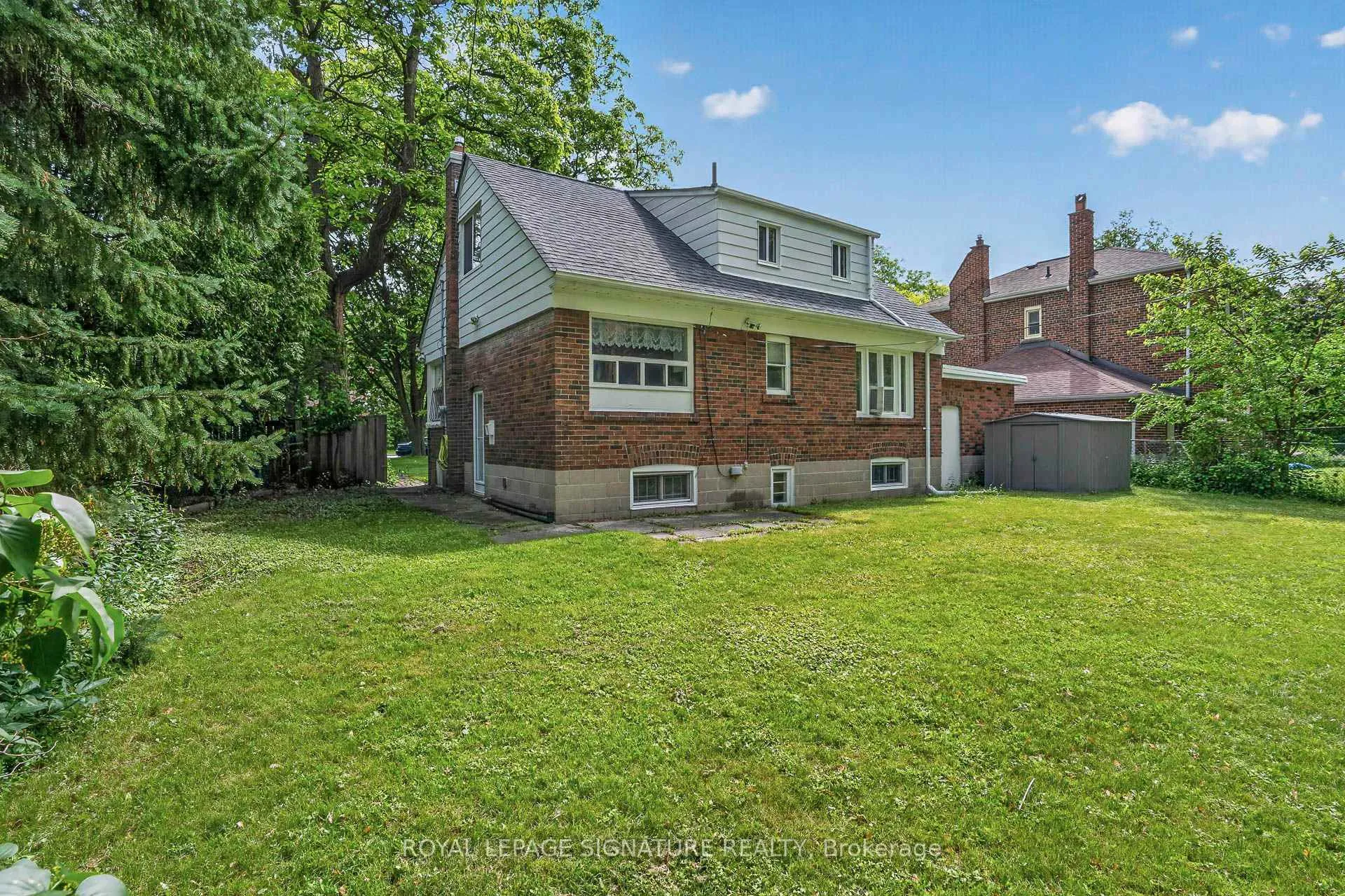 Photo 47 of 11 Innisdale Drive, Scarborough, Wexford-Maryvale — HOMEH