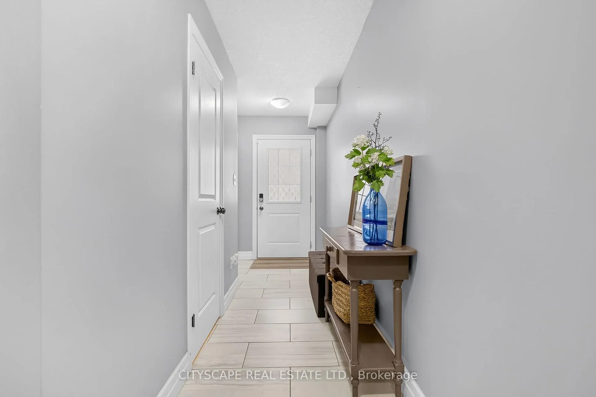 Photo 13 of 4 Nathan Court, Cambridge, Christopher-Champlain — HOMEH