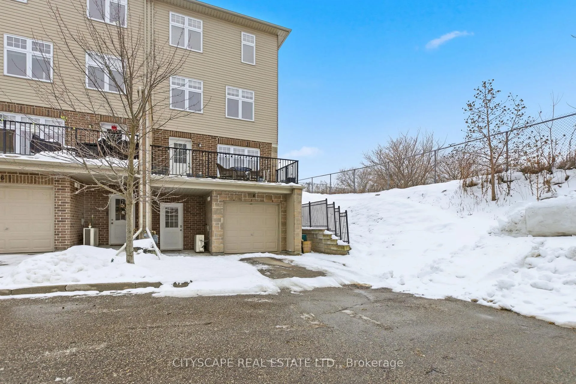 Photo 42 of 4 Nathan Court, Cambridge, Christopher-Champlain — HOMEH
