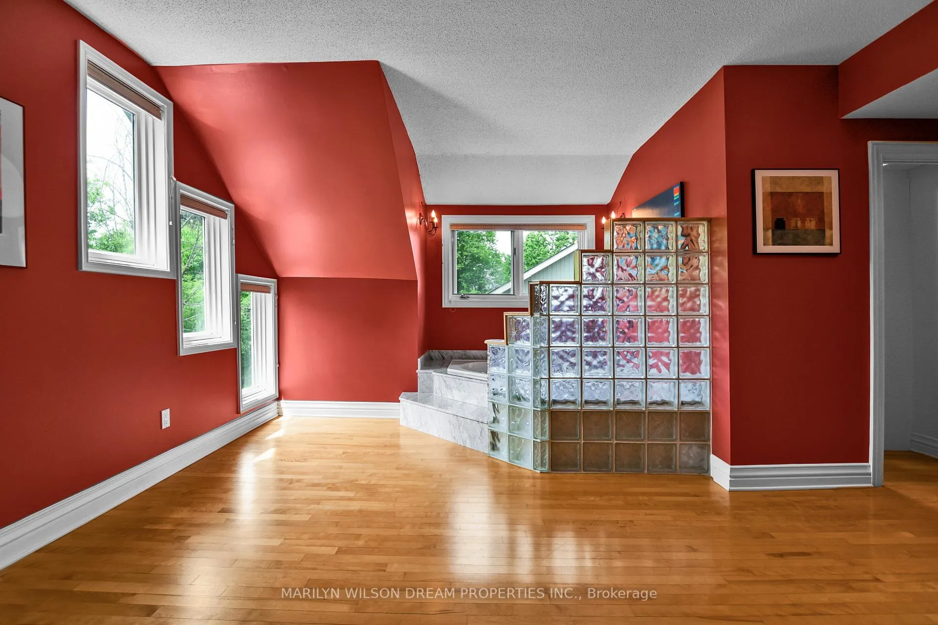 Photo 31 of 11 Cedarhill Drive, Ottawa, Cedar Hill/Orchard Estates — HOMEH