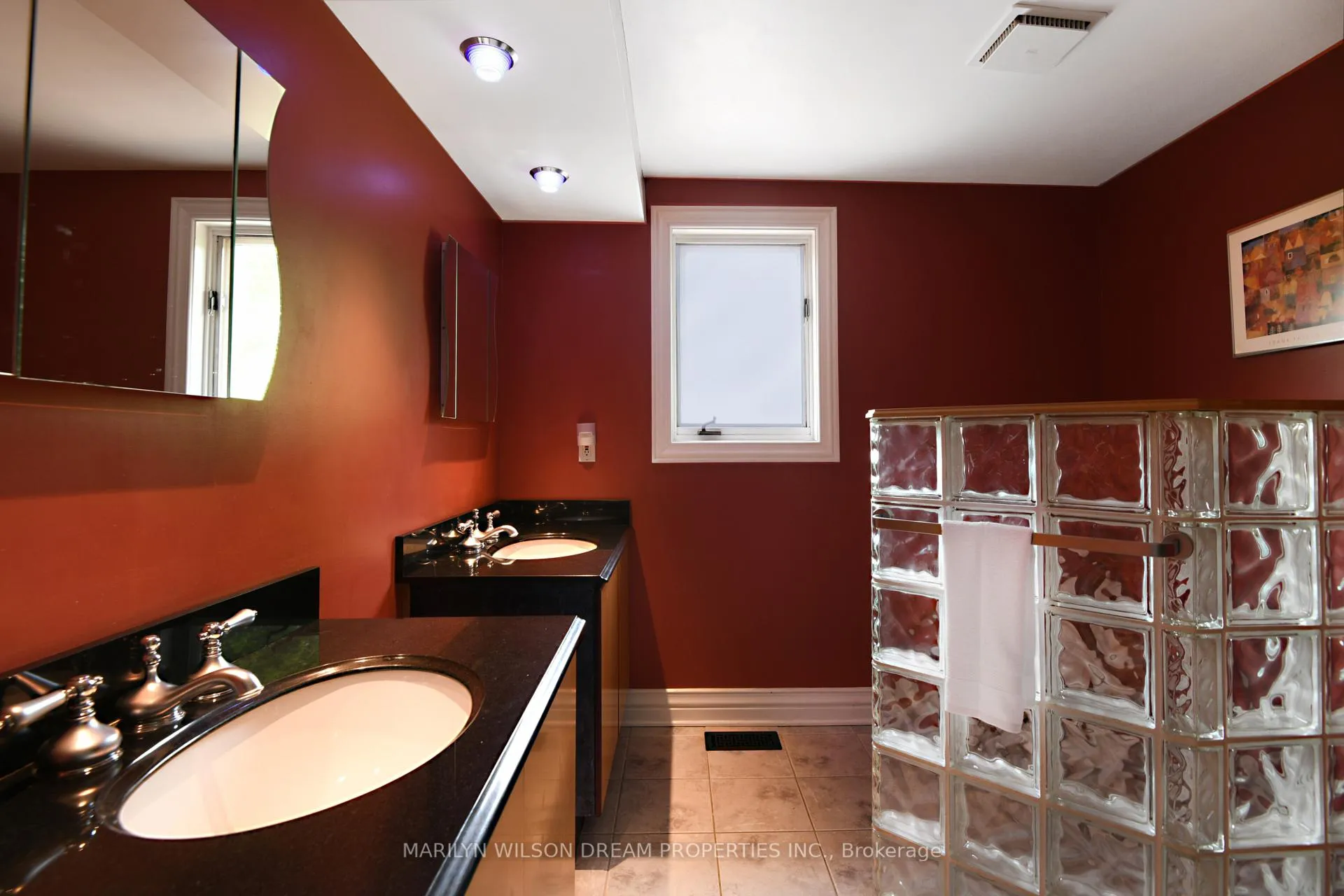 Photo 32 of 11 Cedarhill Drive, Ottawa, Cedar Hill/Orchard Estates — HOMEH