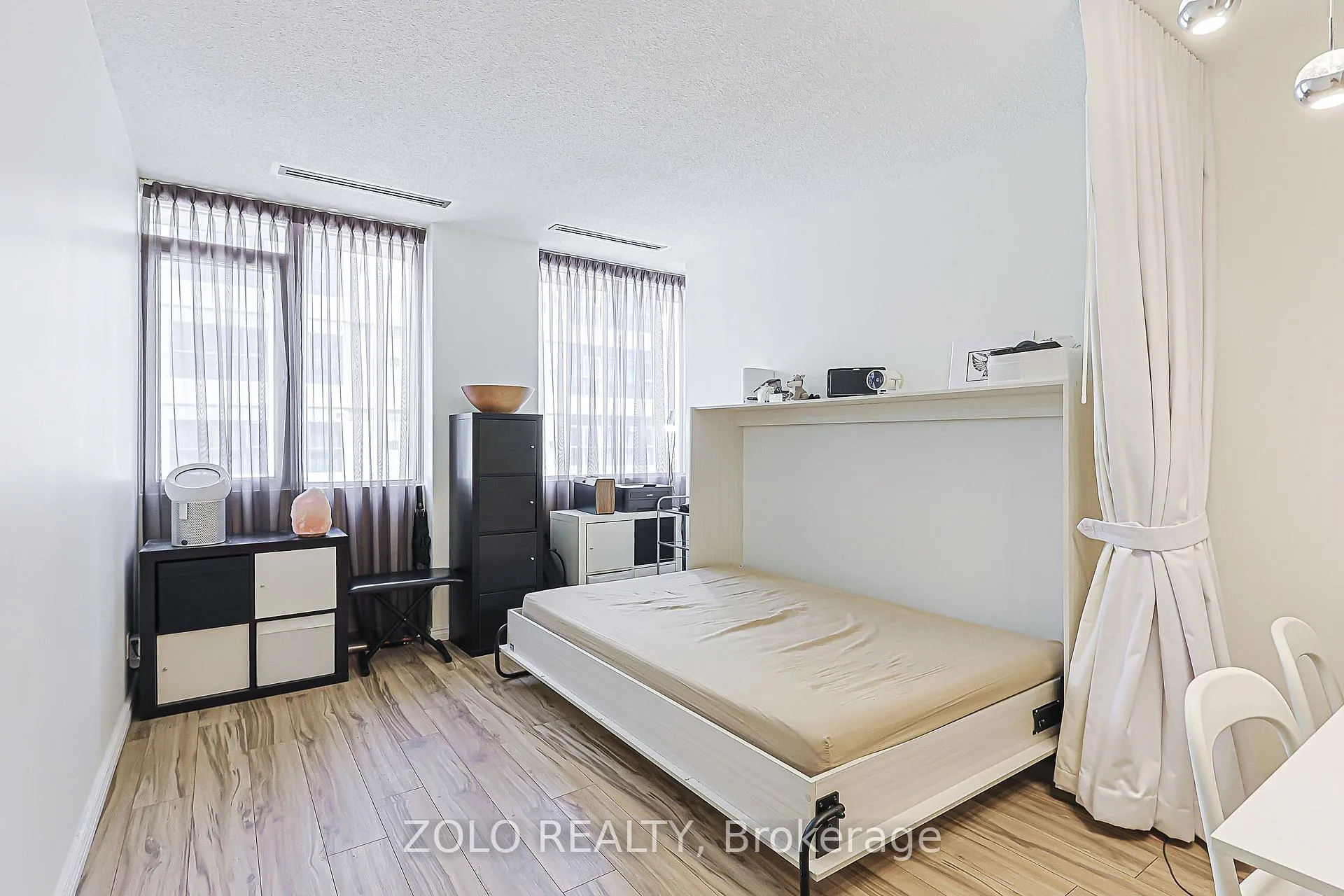 Photo 9 of Unit 804, 555 Yonge Street, Toronto, Church-Yonge Corridor — HOMEH