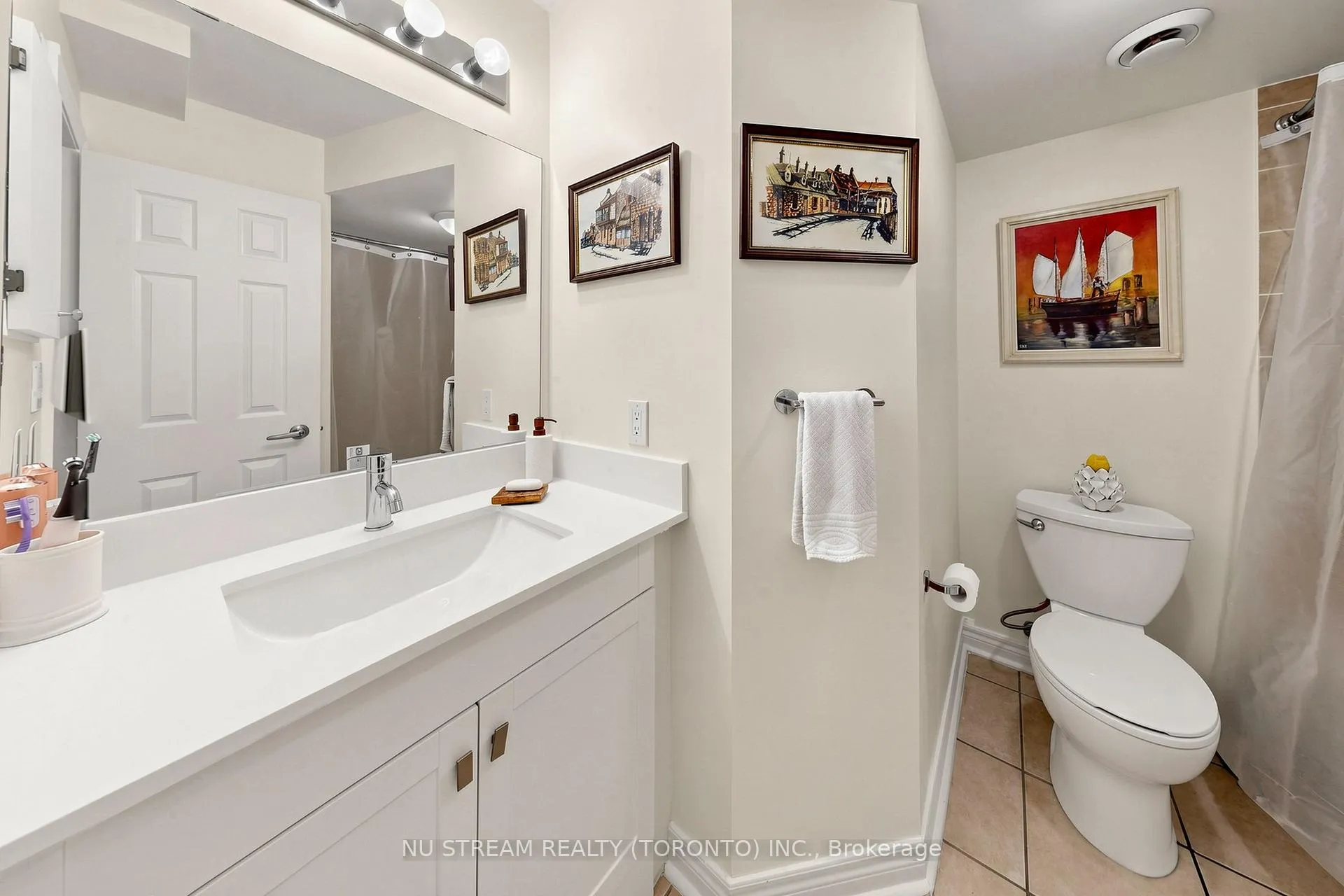 Photo 16 of Unit 201, 10 Brian Peck Crescent, Toronto, Leaside — HOMEH