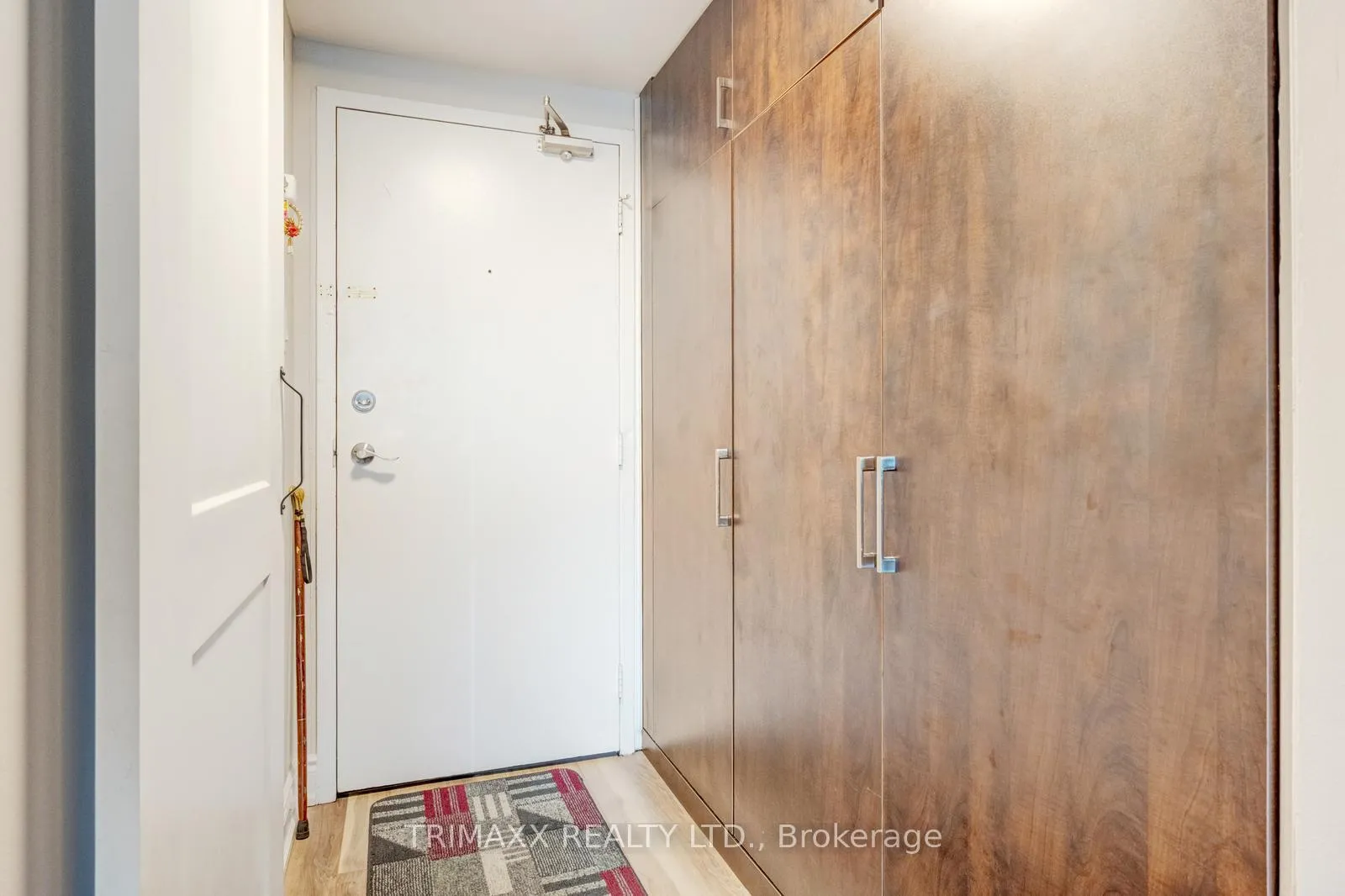 Photo 12 of Unit 404, 40 Panorama Court, Etobicoke, Mount Olive-Silverstone-Jamestown — HOMEH