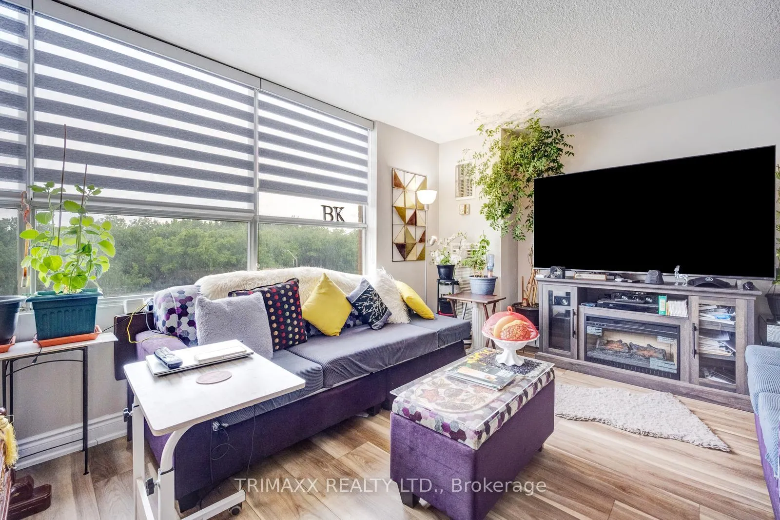 Photo 17 of Unit 404, 40 Panorama Court, Etobicoke, Mount Olive-Silverstone-Jamestown — HOMEH