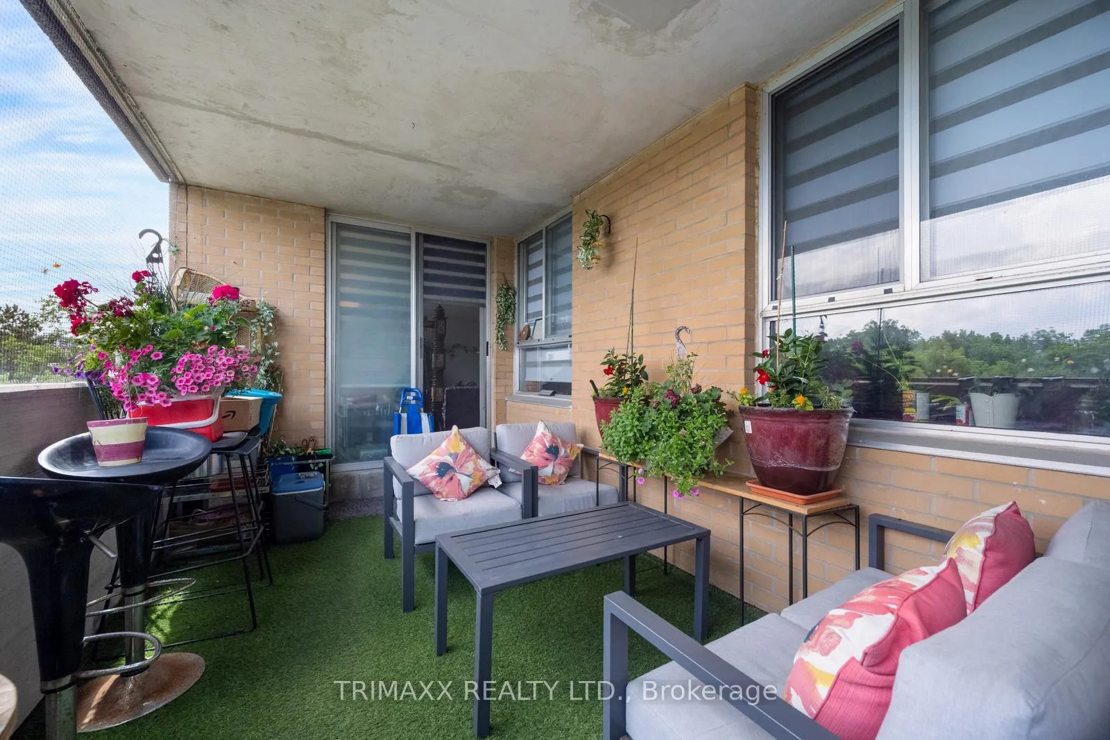 Photo 22 of Unit 404, 40 Panorama Court, Etobicoke, Mount Olive-Silverstone-Jamestown — HOMEH