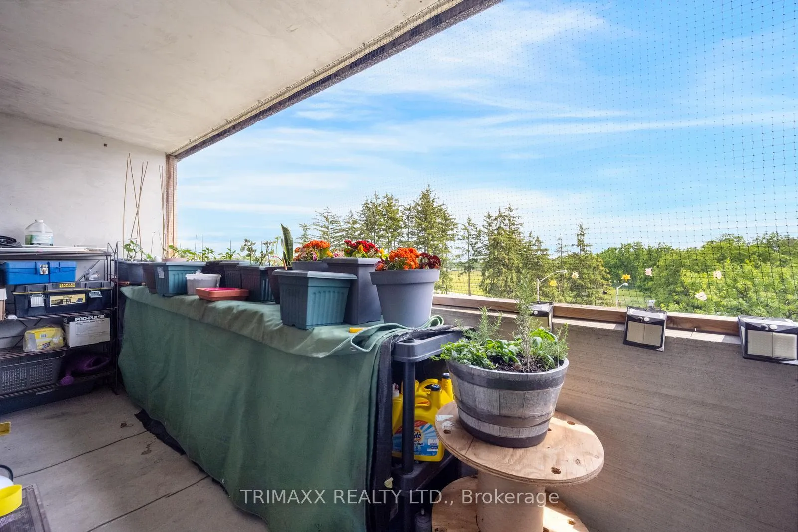 Photo 23 of Unit 404, 40 Panorama Court, Etobicoke, Mount Olive-Silverstone-Jamestown — HOMEH