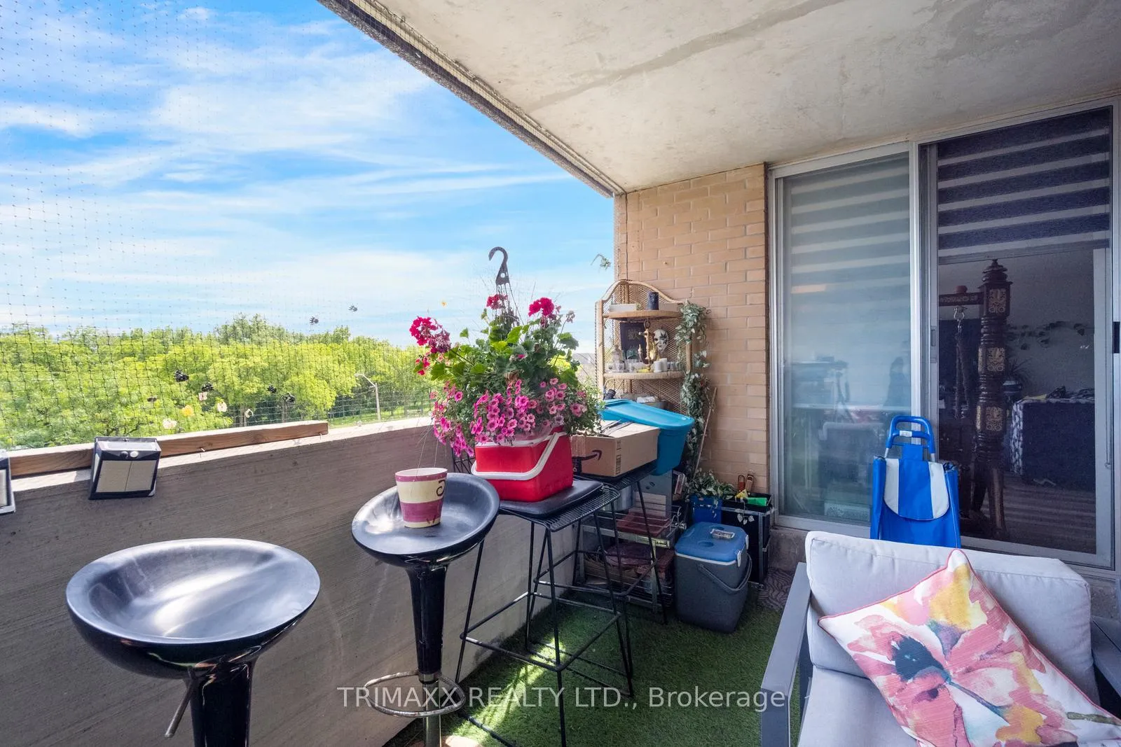 Photo 24 of Unit 404, 40 Panorama Court, Etobicoke, Mount Olive-Silverstone-Jamestown — HOMEH