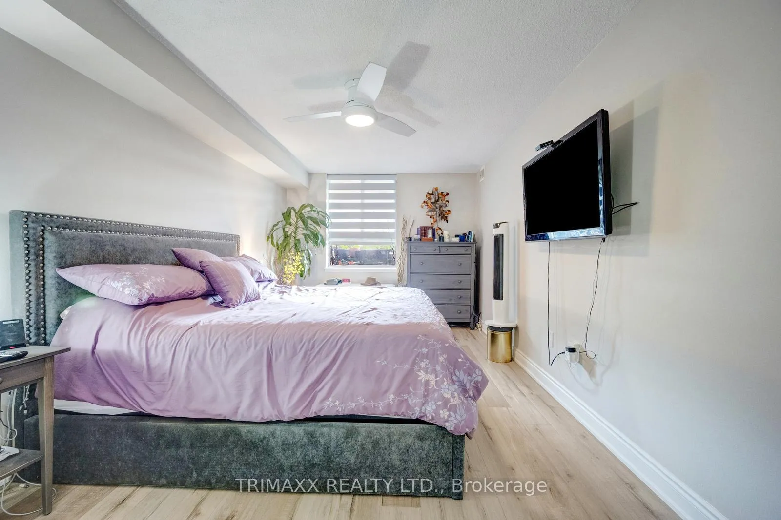 Photo 35 of Unit 404, 40 Panorama Court, Etobicoke, Mount Olive-Silverstone-Jamestown — HOMEH