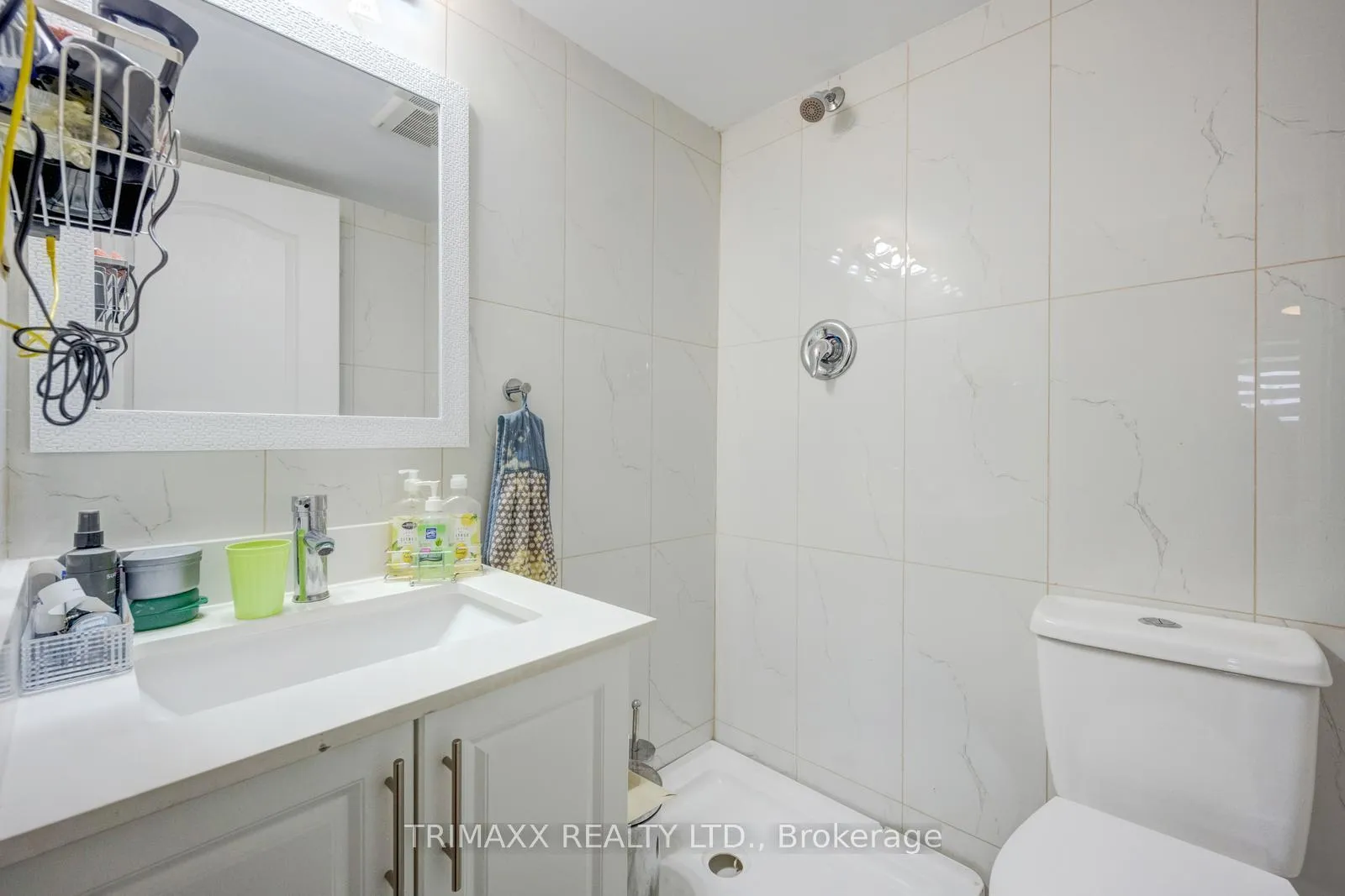 Photo 37 of Unit 404, 40 Panorama Court, Etobicoke, Mount Olive-Silverstone-Jamestown — HOMEH