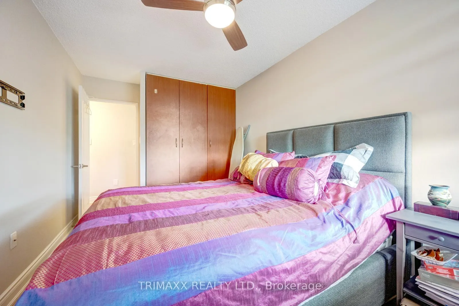 Photo 39 of Unit 404, 40 Panorama Court, Etobicoke, Mount Olive-Silverstone-Jamestown — HOMEH