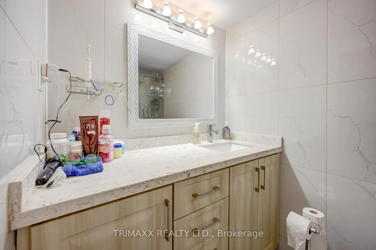 Photo 40 of Unit 404, 40 Panorama Court, Etobicoke, Mount Olive-Silverstone-Jamestown — HOMEH