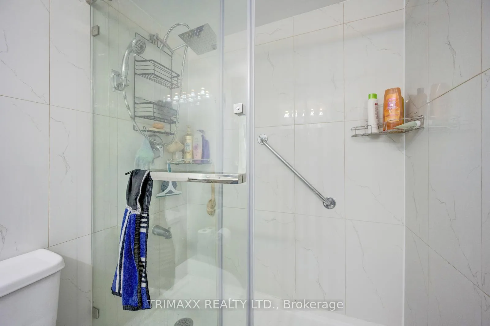 Photo 41 of Unit 404, 40 Panorama Court, Etobicoke, Mount Olive-Silverstone-Jamestown — HOMEH