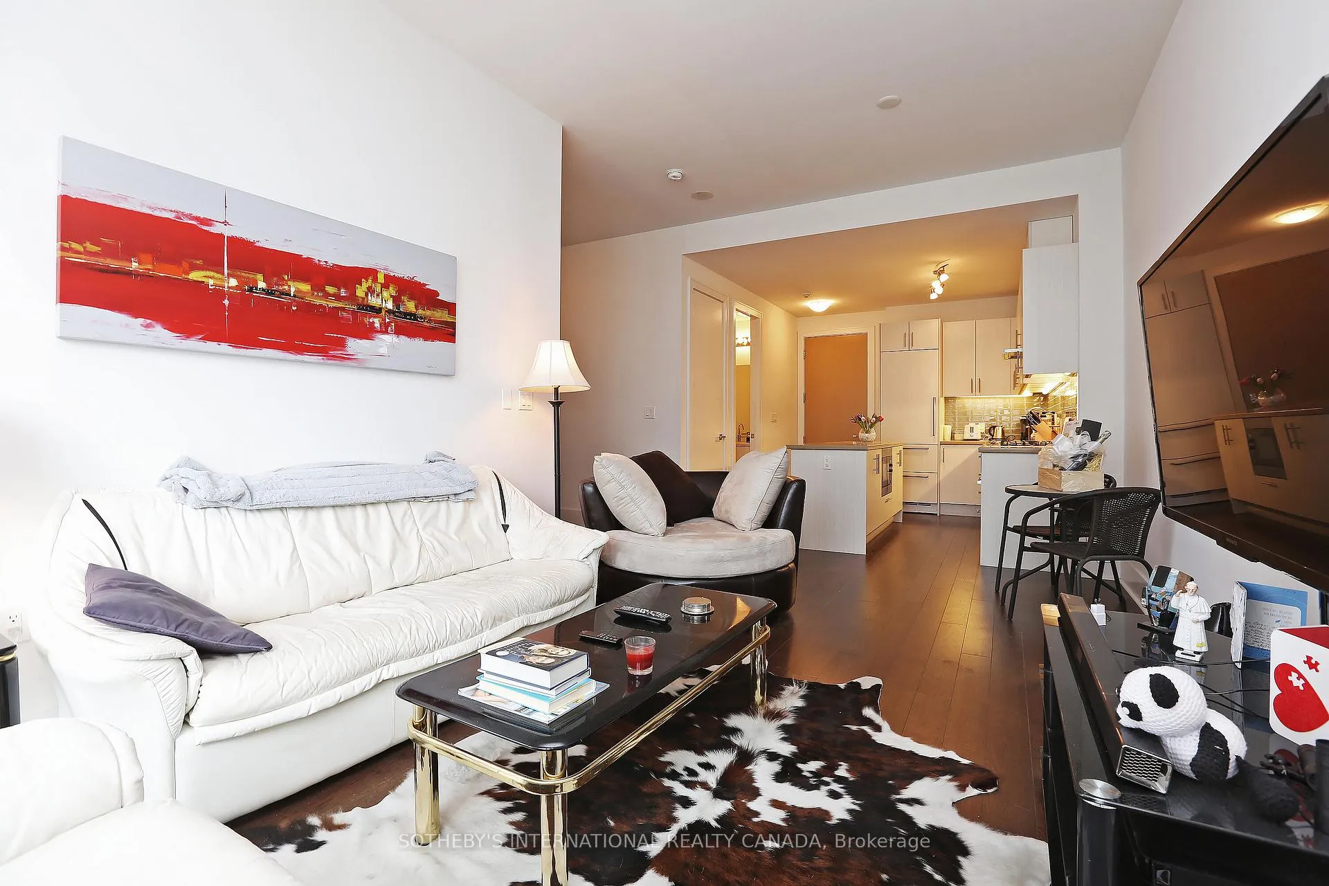 Photo 8 of Unit 811, 29 Queens Quay E, Toronto, Waterfront Communities — HOMEH