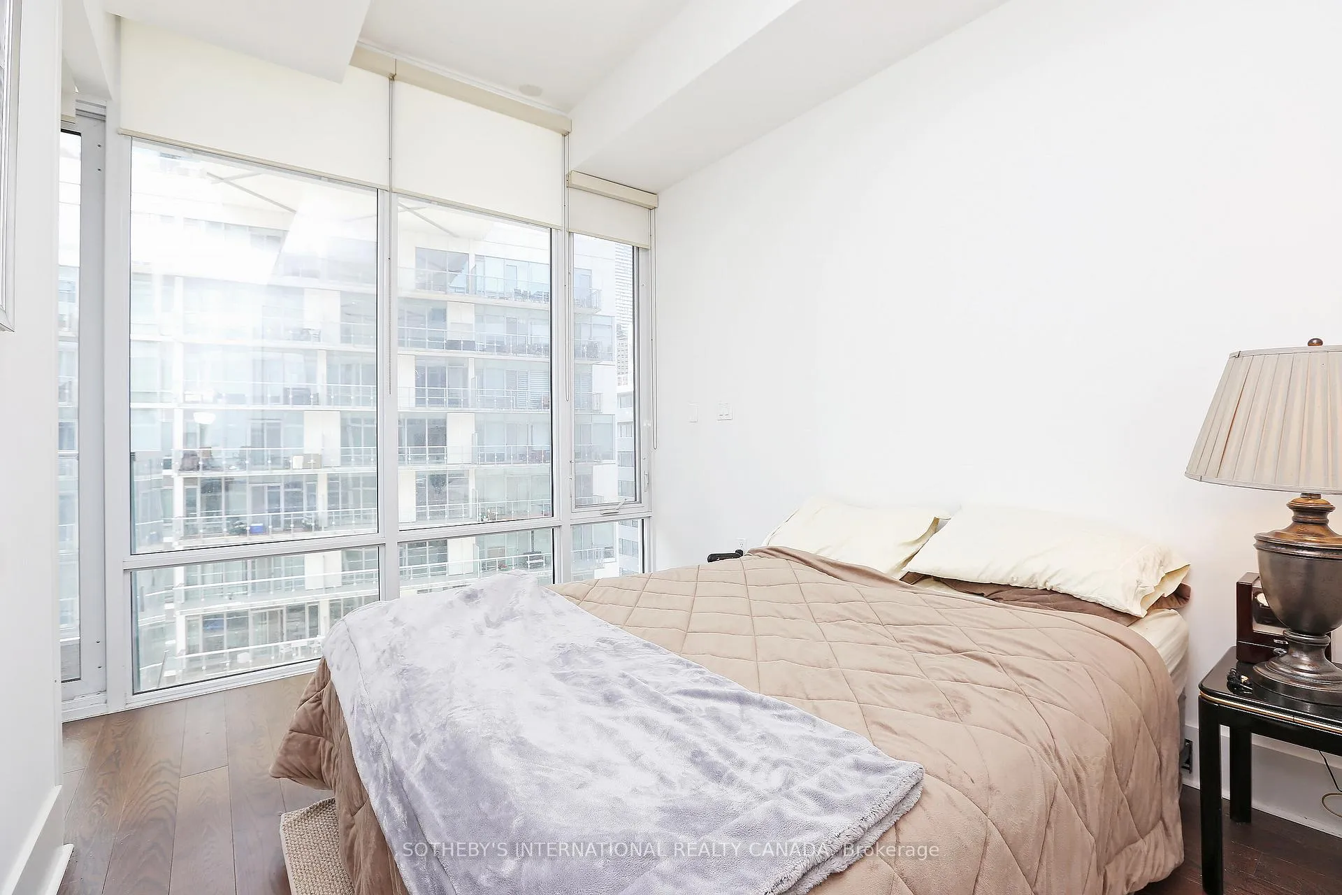 Photo 11 of Unit 811, 29 Queens Quay E, Toronto, Waterfront Communities — HOMEH