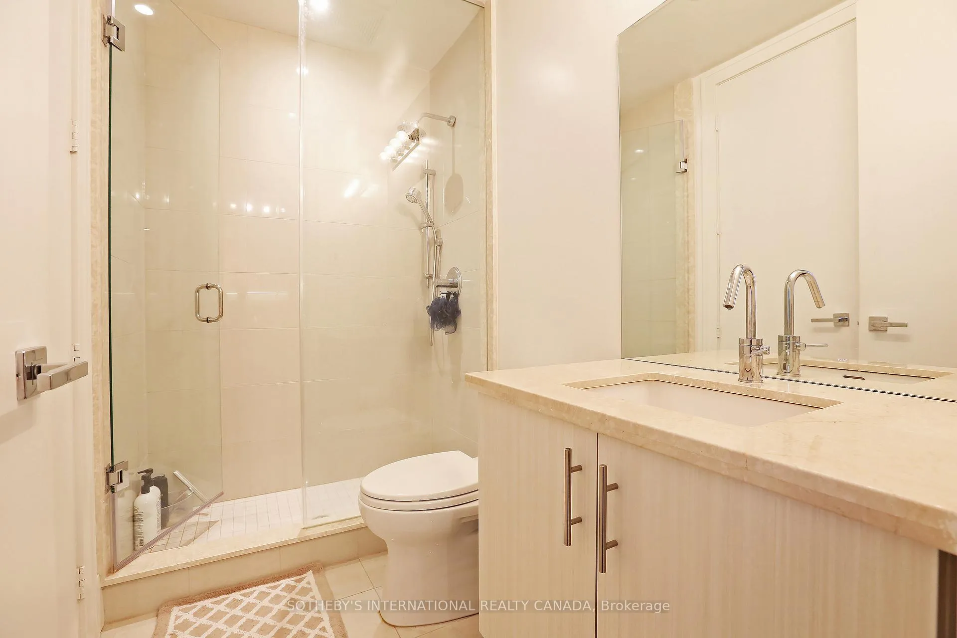 Photo 13 of Unit 811, 29 Queens Quay E, Toronto, Waterfront Communities — HOMEH