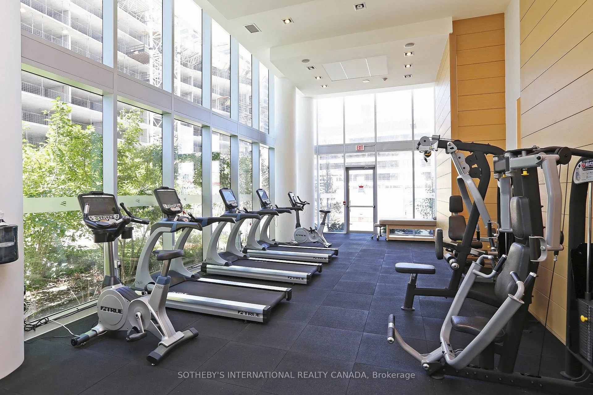 Photo 17 of Unit 811, 29 Queens Quay E, Toronto, Waterfront Communities — HOMEH