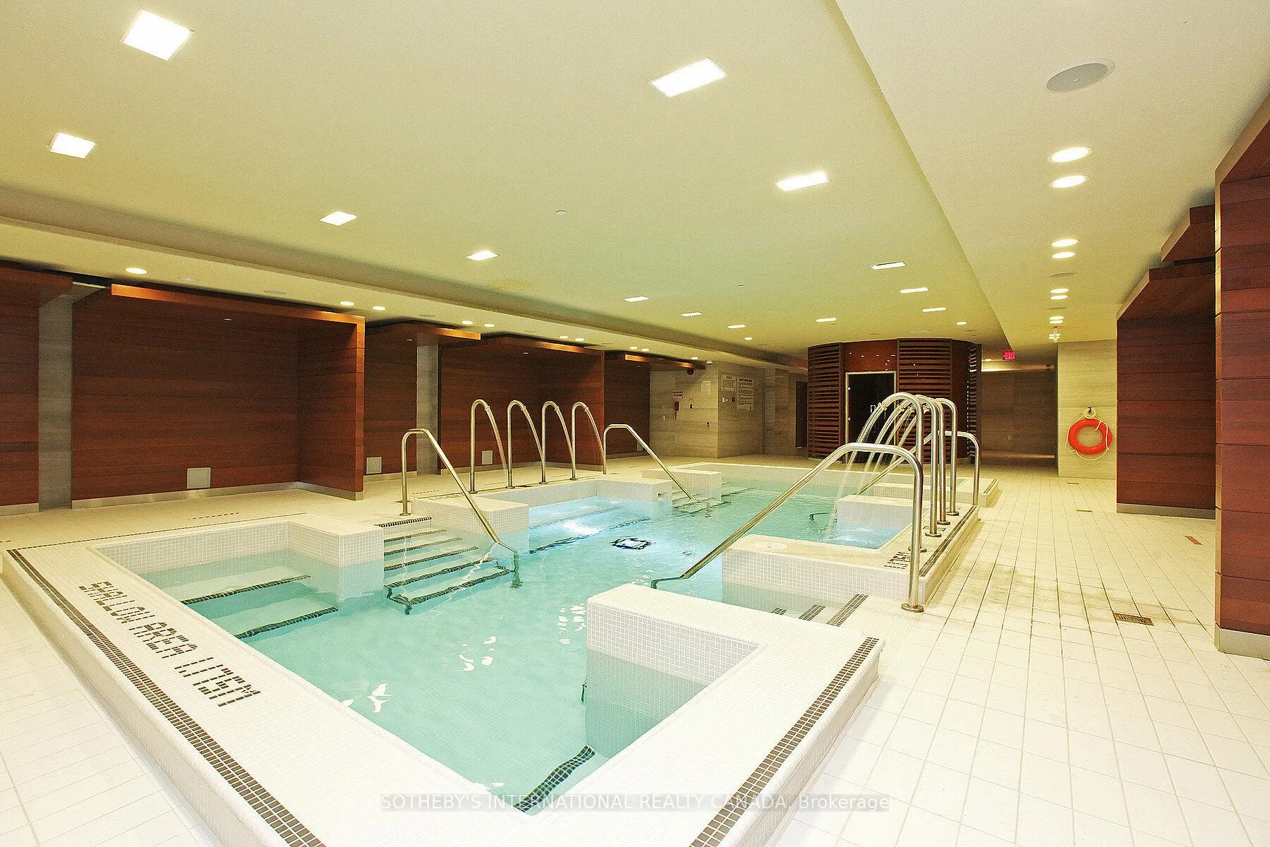 Photo 19 of Unit 811, 29 Queens Quay E, Toronto, Waterfront Communities — HOMEH