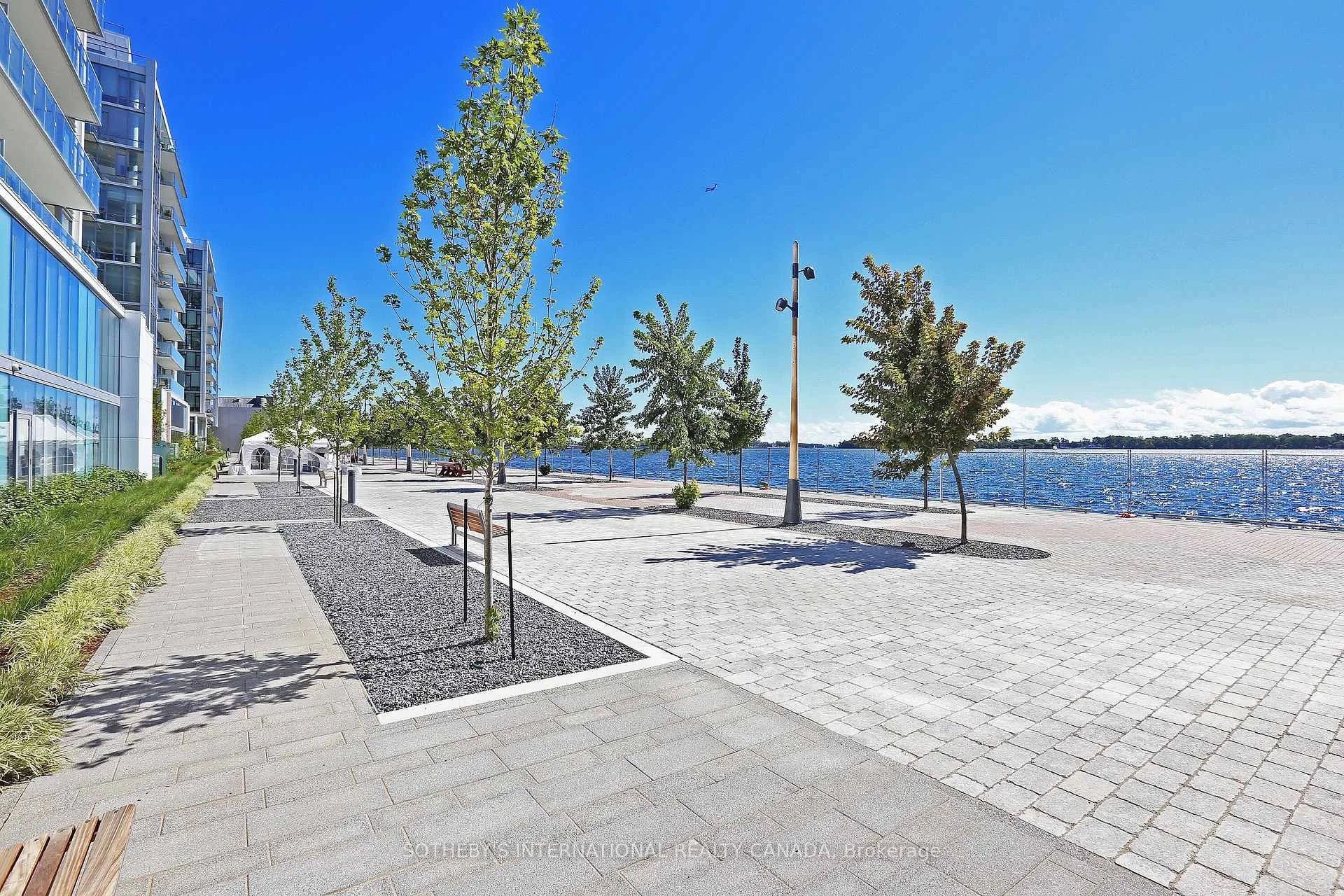 Photo 32 of Unit 811, 29 Queens Quay E, Toronto, Waterfront Communities — HOMEH