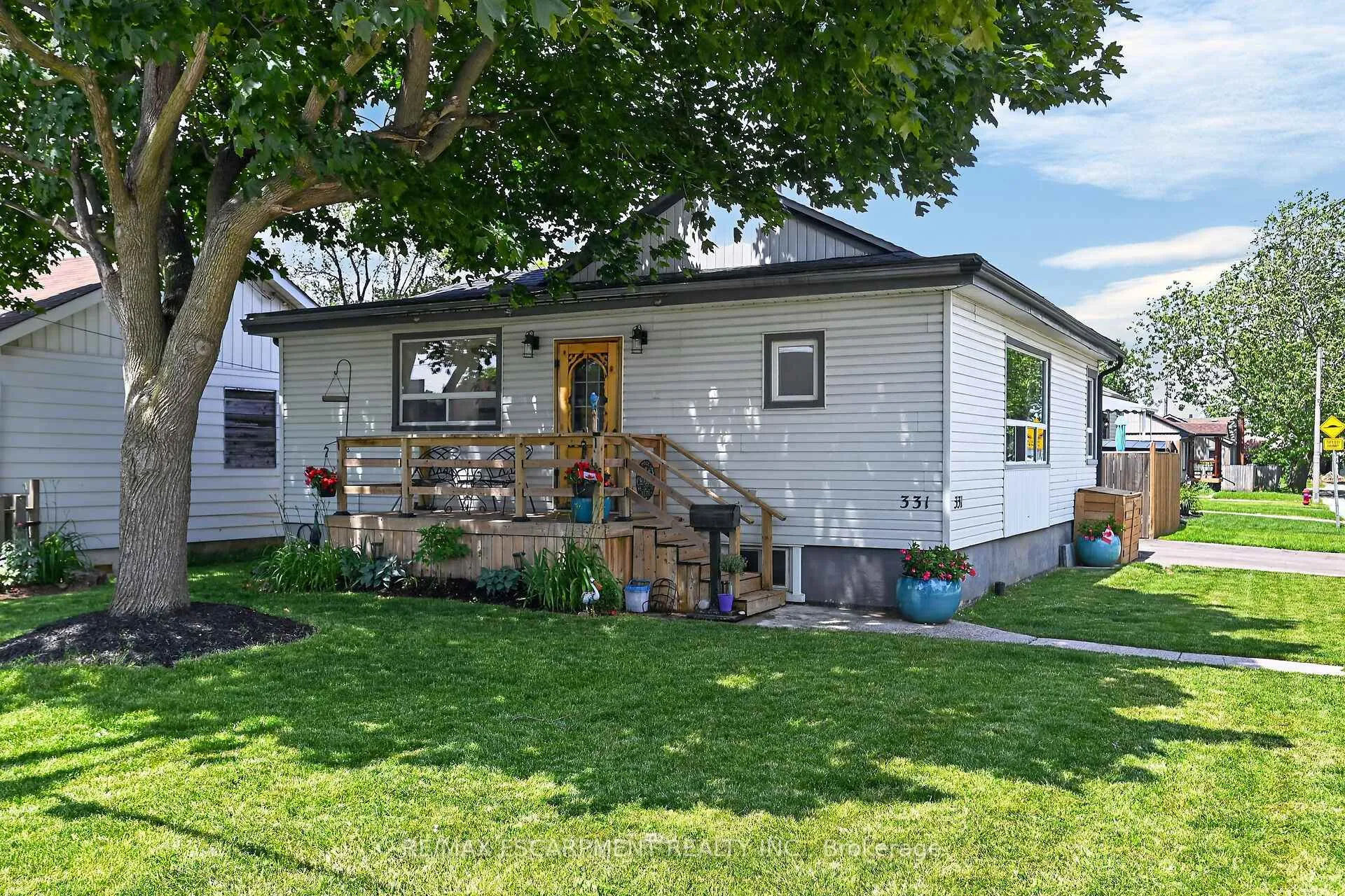 Photo 1 of 331 Guelph Street, Hamilton, Normanhurst — HOMEH