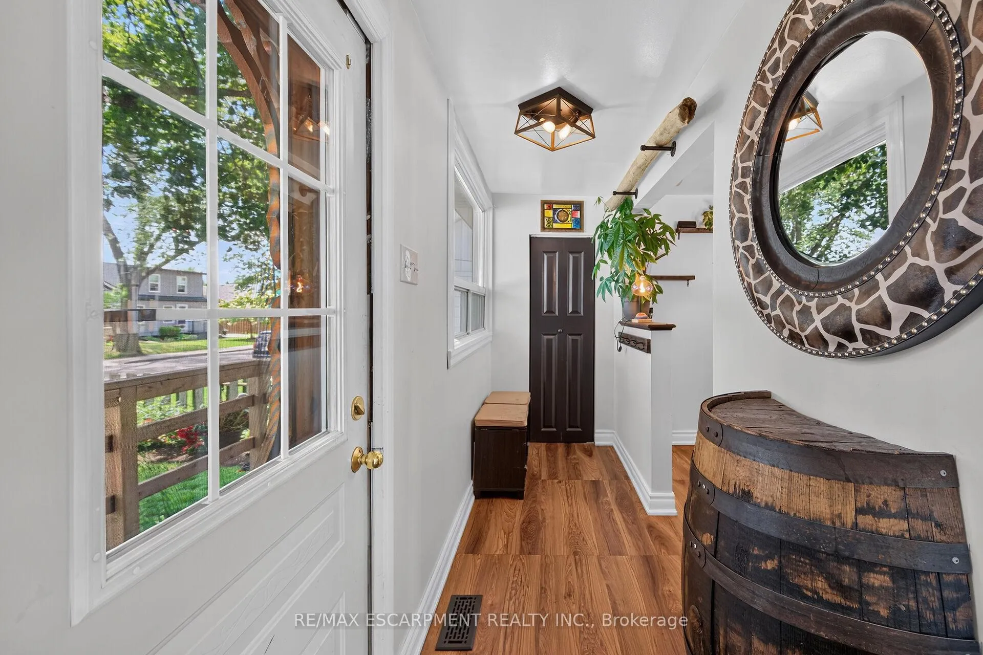 Photo 11 of 331 Guelph Street, Hamilton, Normanhurst — HOMEH