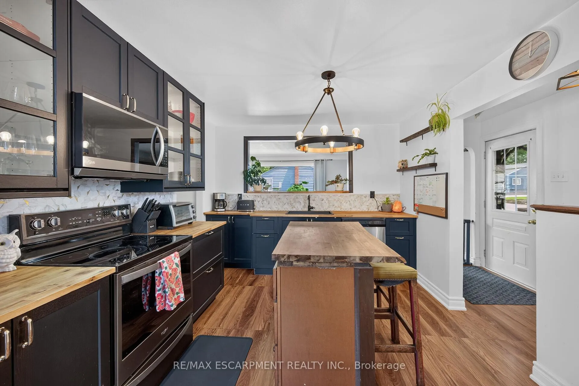 Photo 14 of 331 Guelph Street, Hamilton, Normanhurst — HOMEH