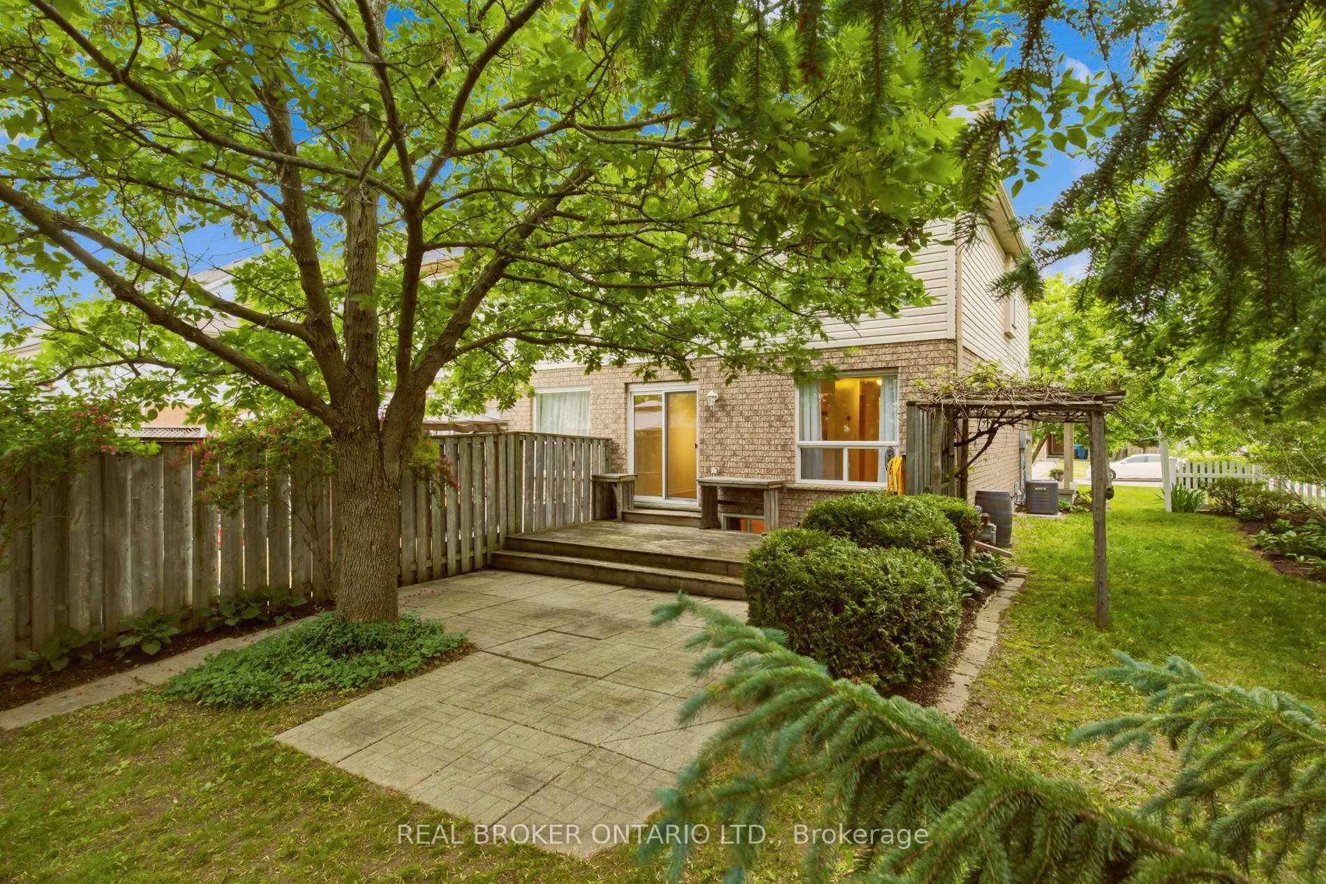 Photo 33 of 2 Ireland Place, Guelph, Grange Road — HOMEH