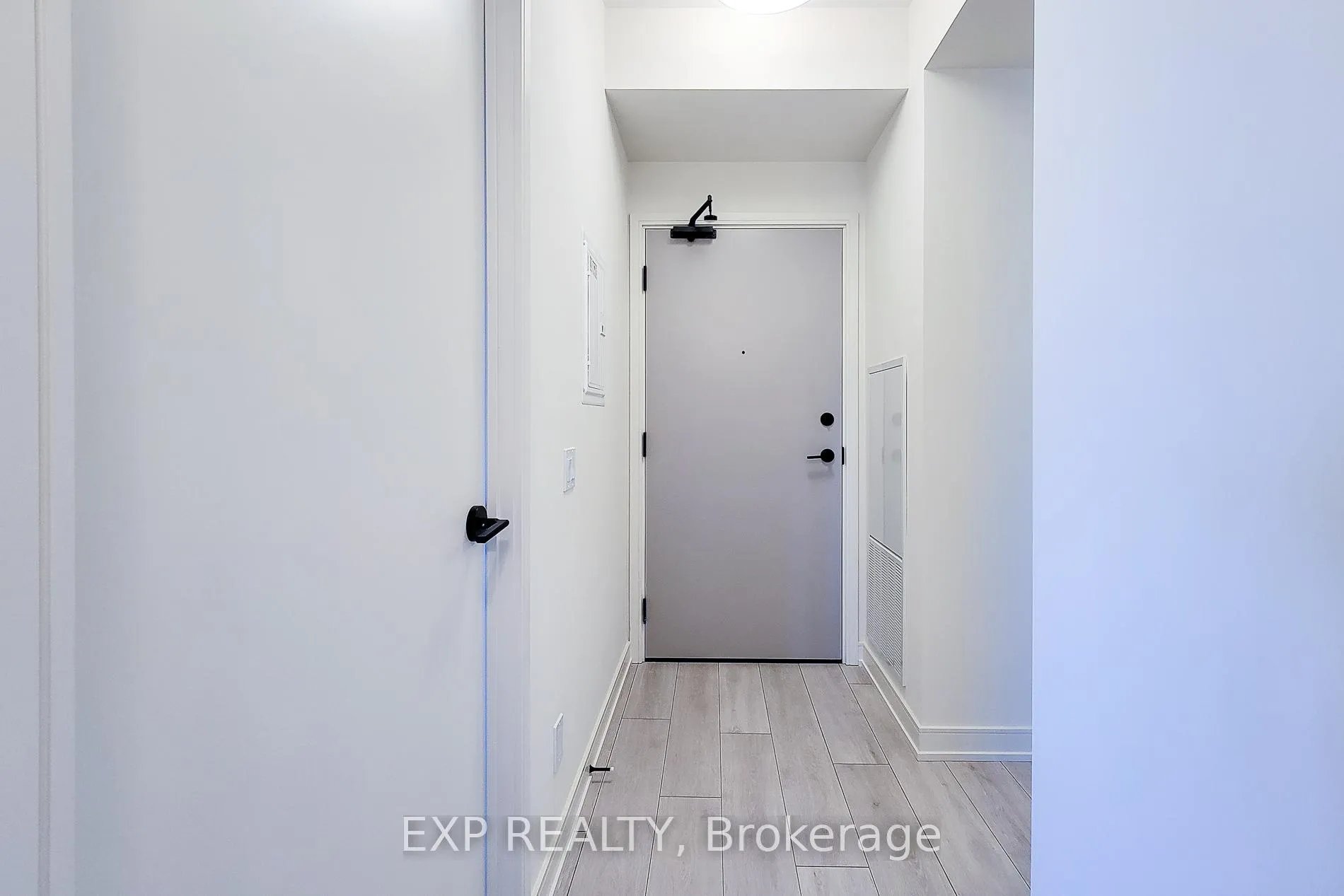 Photo 32 of Unit 403, 8020 Derry Road, Milton, Coates — HOMEH