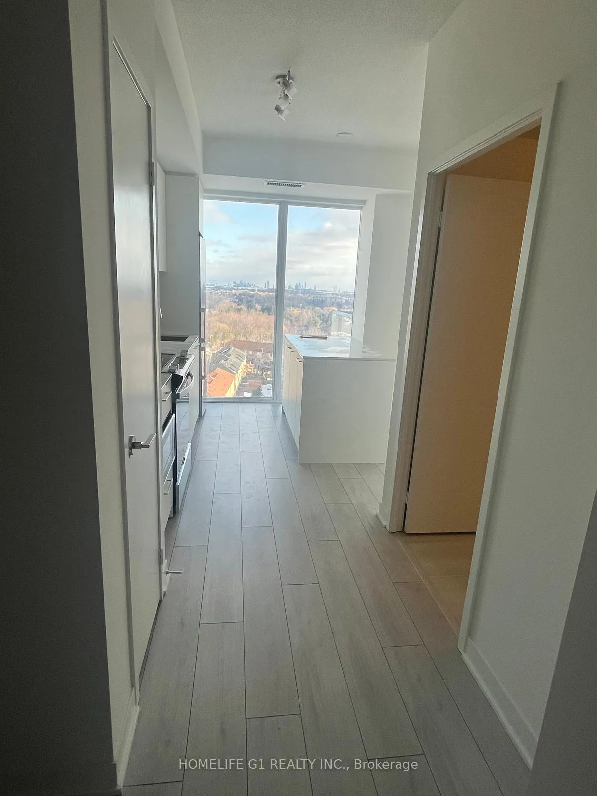 Photo 6 of Unit 1004, 260 Malta Avenue, Brampton, Fletcher's Creek South — HOMEH