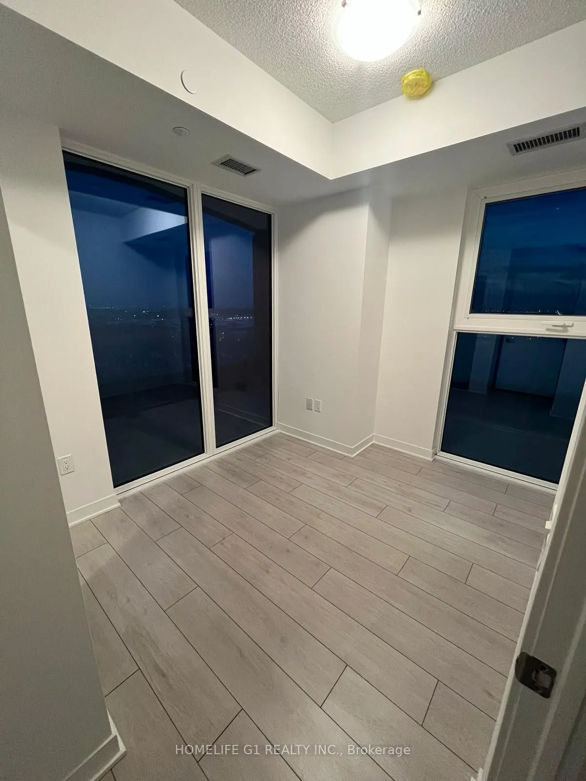 Photo 9 of Unit 1004, 260 Malta Avenue, Brampton, Fletcher's Creek South — HOMEH