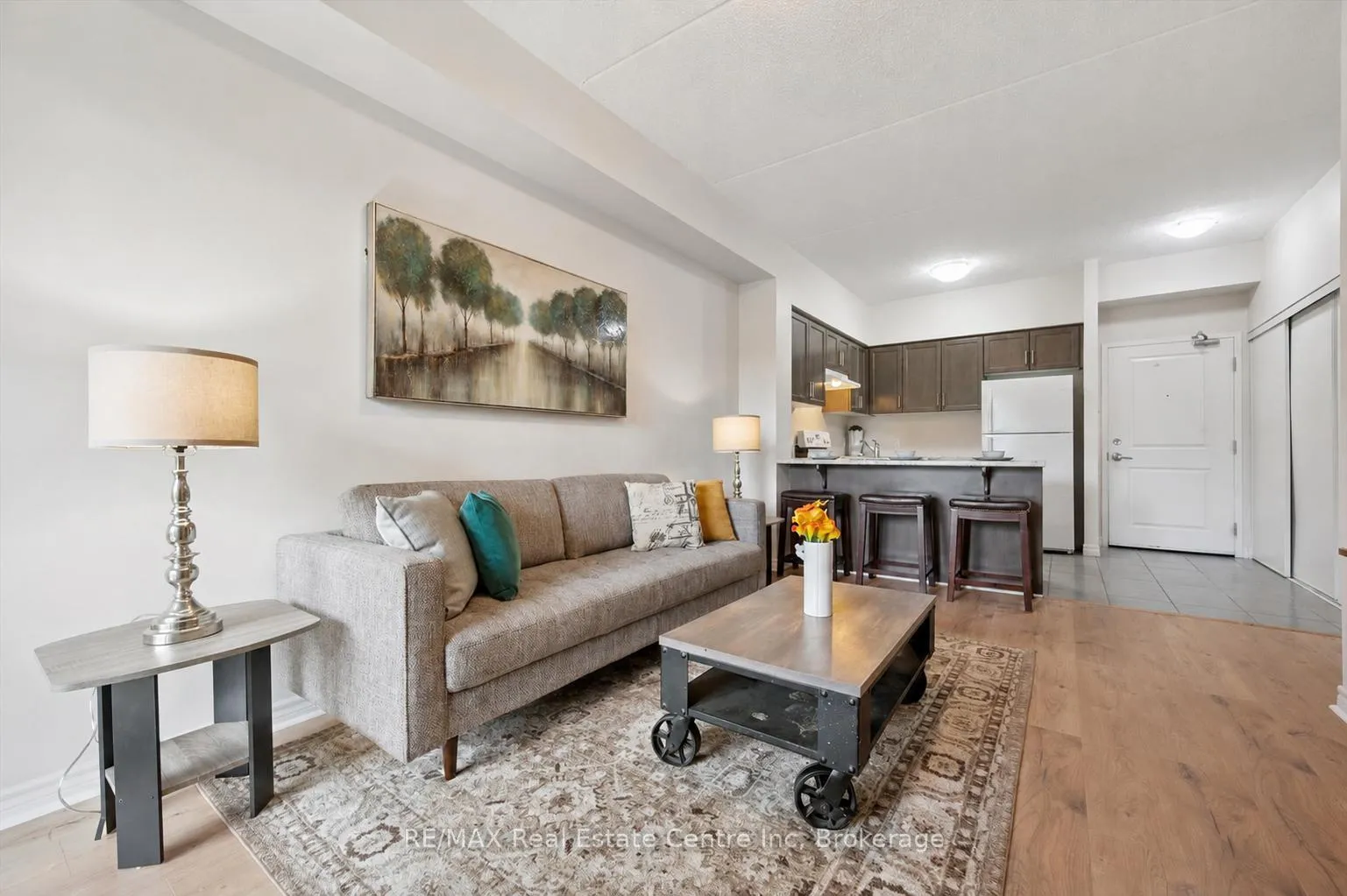 Photo 2 of Unit 308, 1284 Gordon Street, Guelph, Kortright East — HOMEH