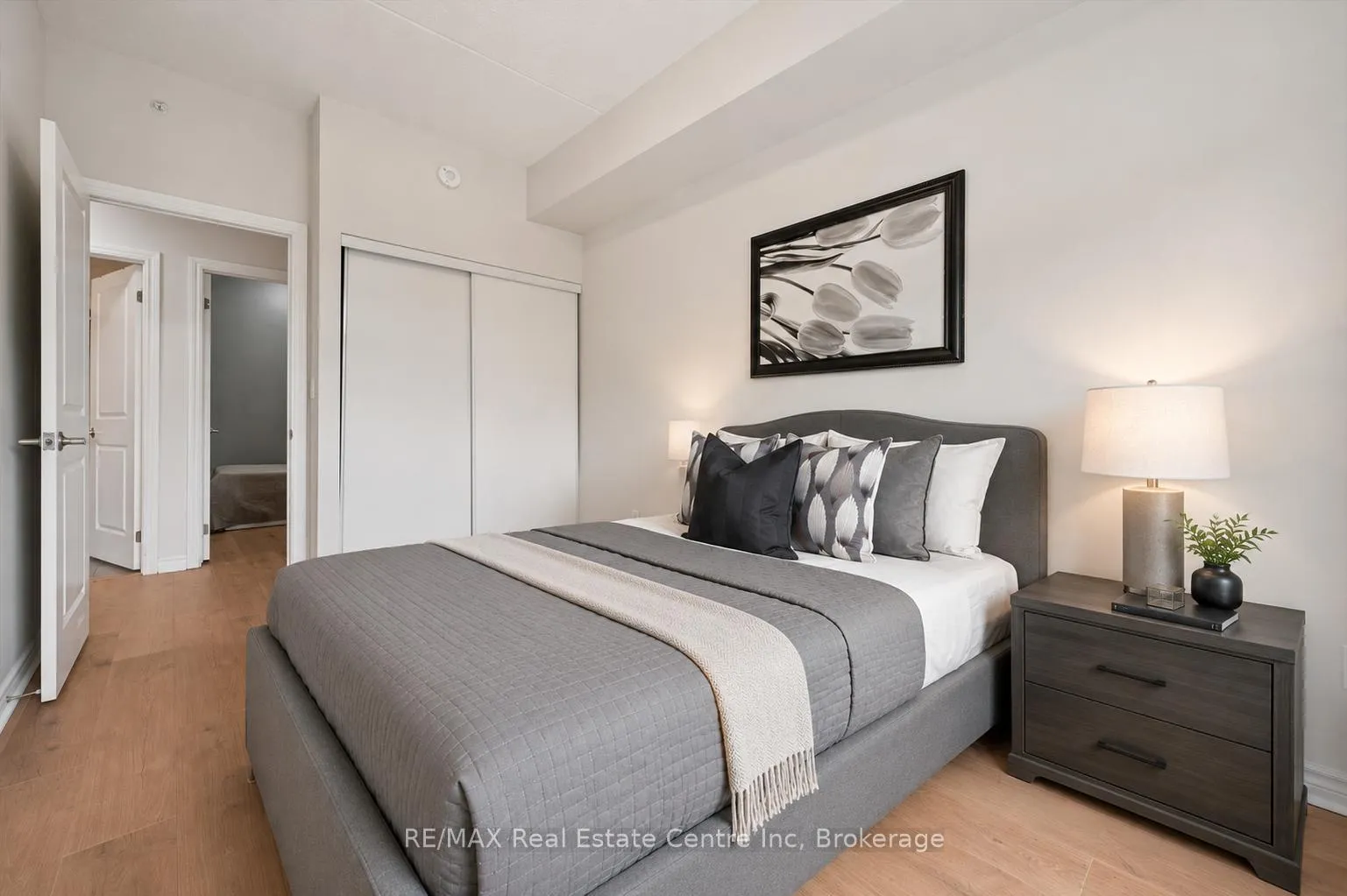 Photo 9 of Unit 308, 1284 Gordon Street, Guelph, Kortright East — HOMEH