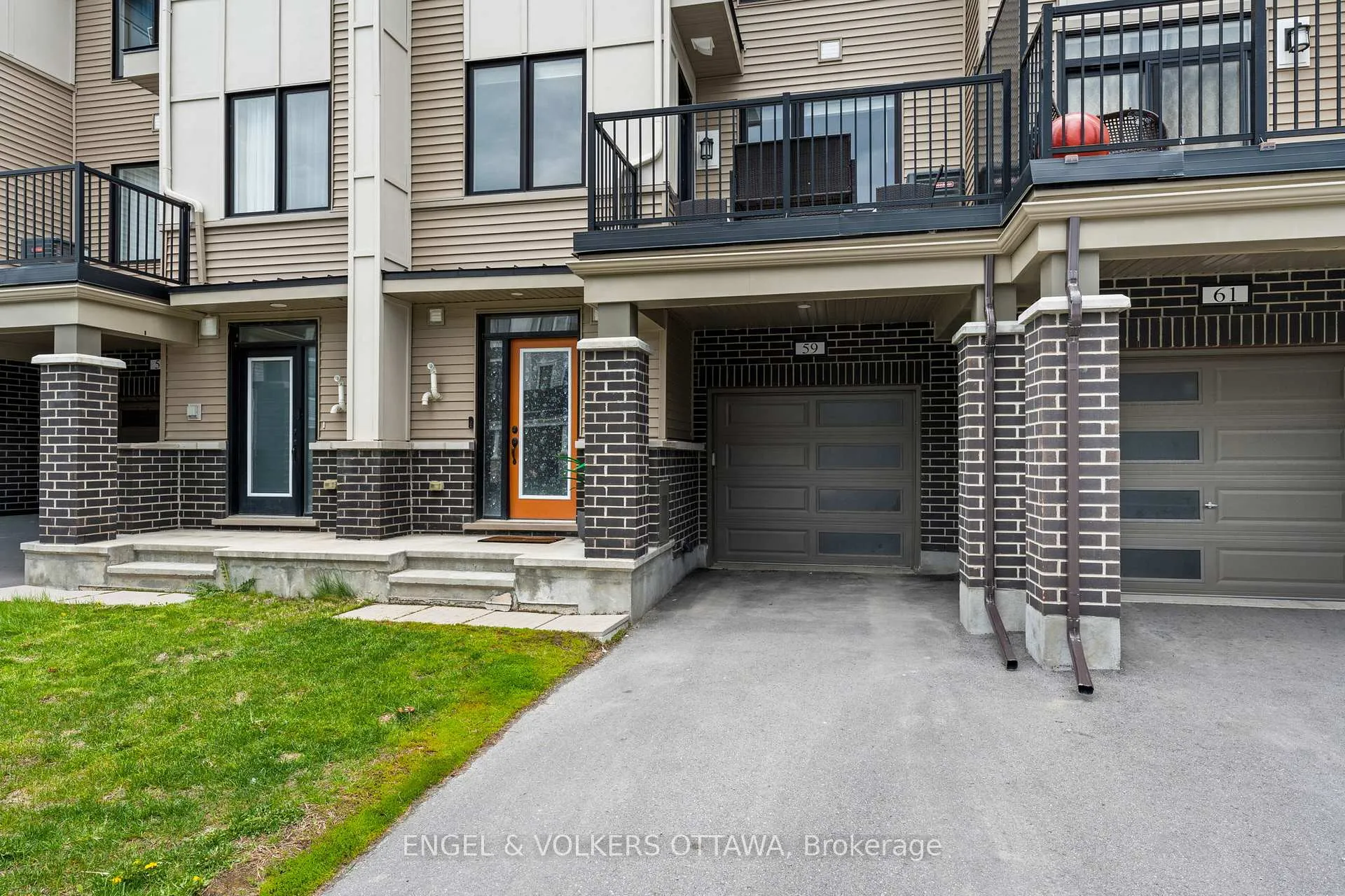 Photo 2 of 59 Ursid Mews, Ottawa, Barrhaven - Half Moon Bay — HOMEH