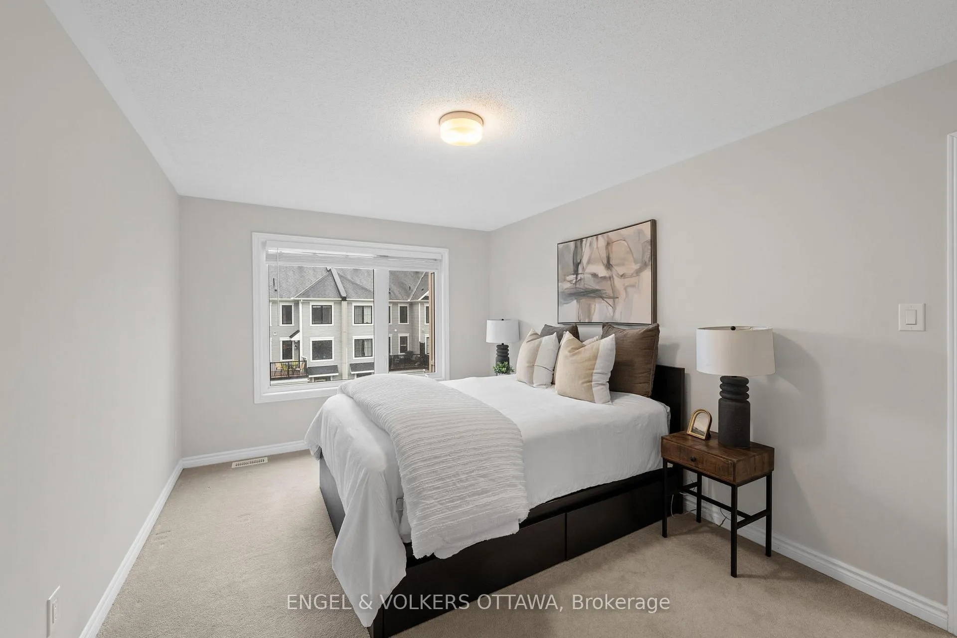 Photo 19 of 59 Ursid Mews, Ottawa, Barrhaven - Half Moon Bay — HOMEH