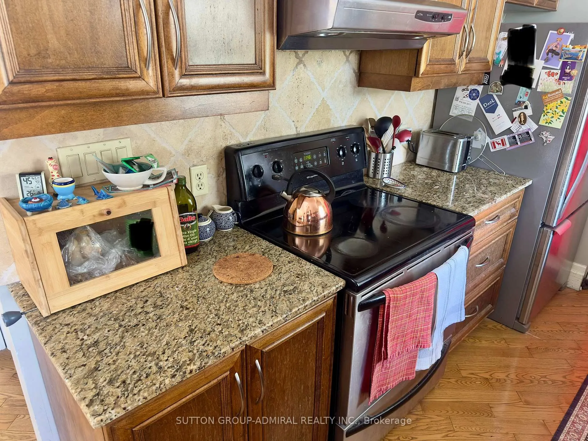 Photo 13 of Unit 8, 136 springhurst Avenue, Toronto, South Parkdale — HOMEH