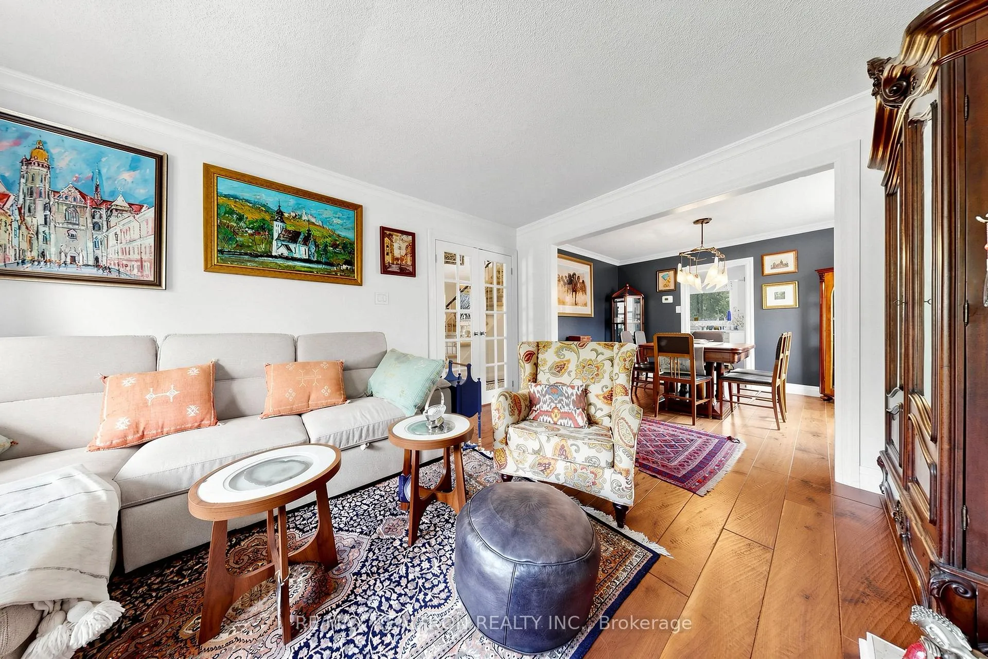 Photo 7 of 8 Cassandra Boulevard, North York, Parkwoods-Donalda — HOMEH