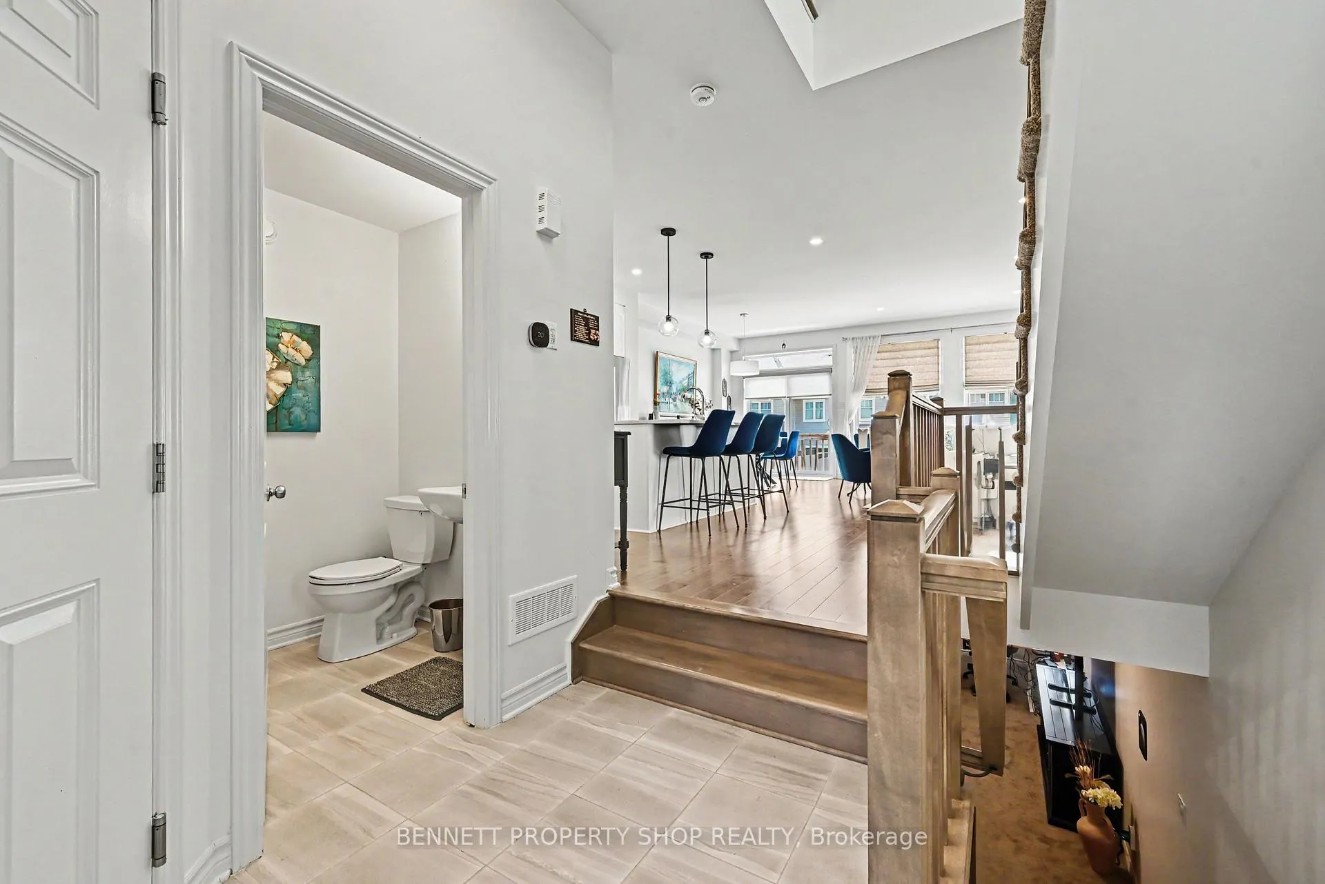 Photo 2 of 793 Antonio Farley Street, Ottawa, Camelot — HOMEH